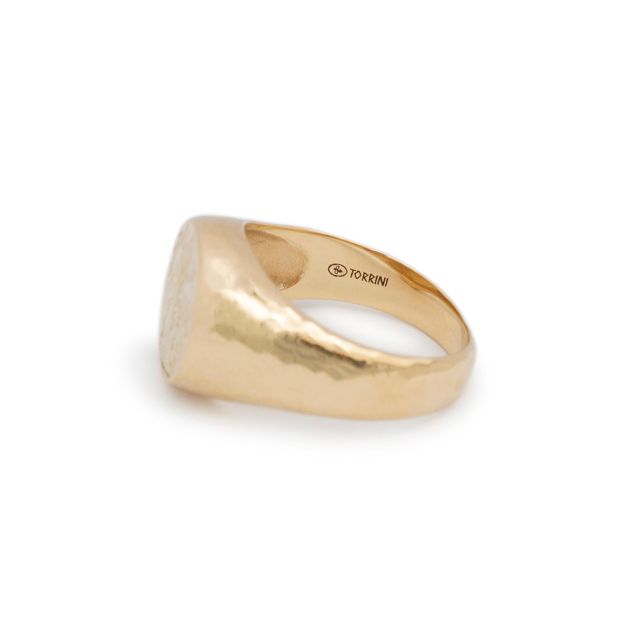Vintage Torrini 14K Yellow Gold Fiorino Florentine Chevaglier Signet Ring For Sale 3