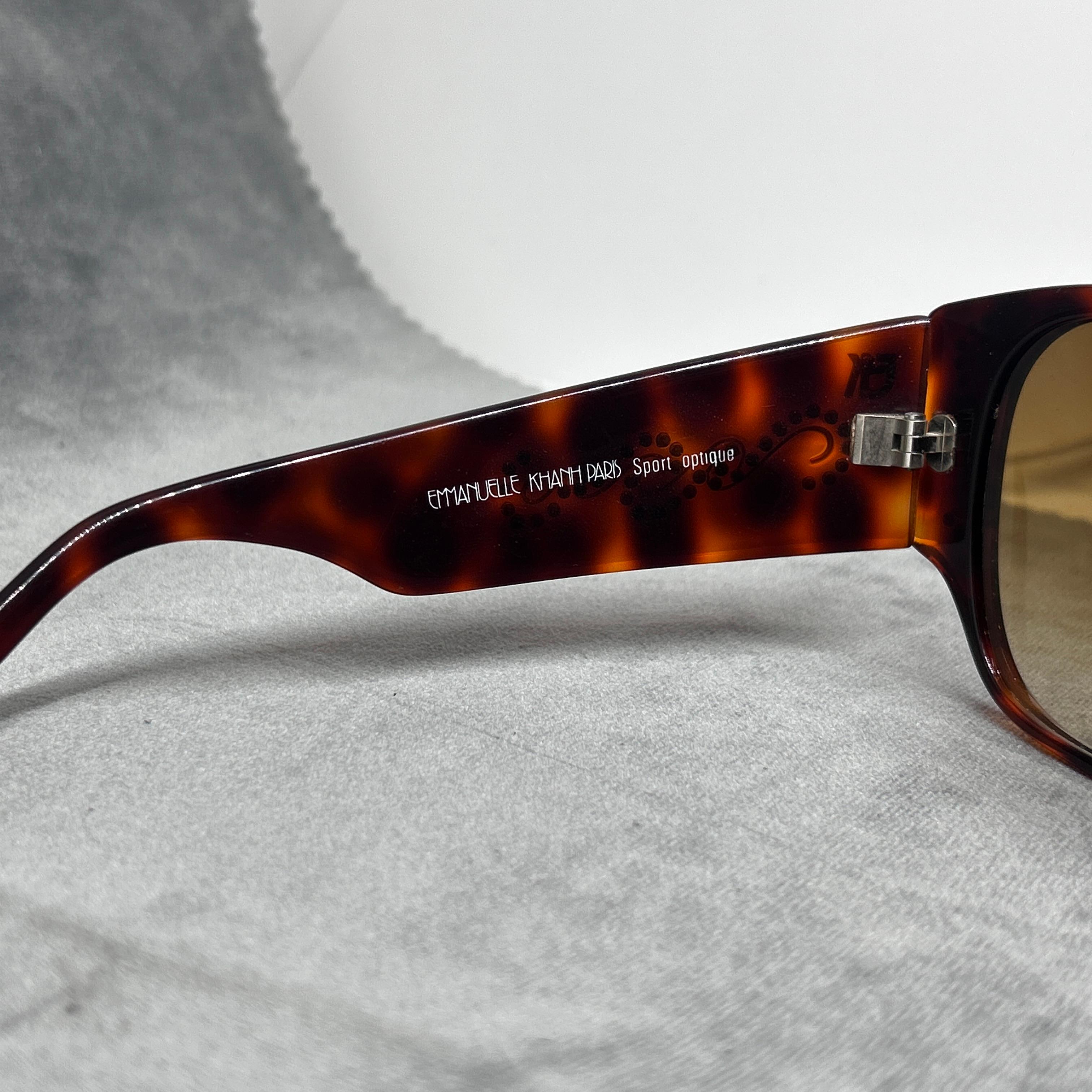 Übergroße Vintage-Sonnenbrille aus Schildpatt, Lucite und Strass mit Juwelen von Emmanuelle Khanh Damen im Angebot