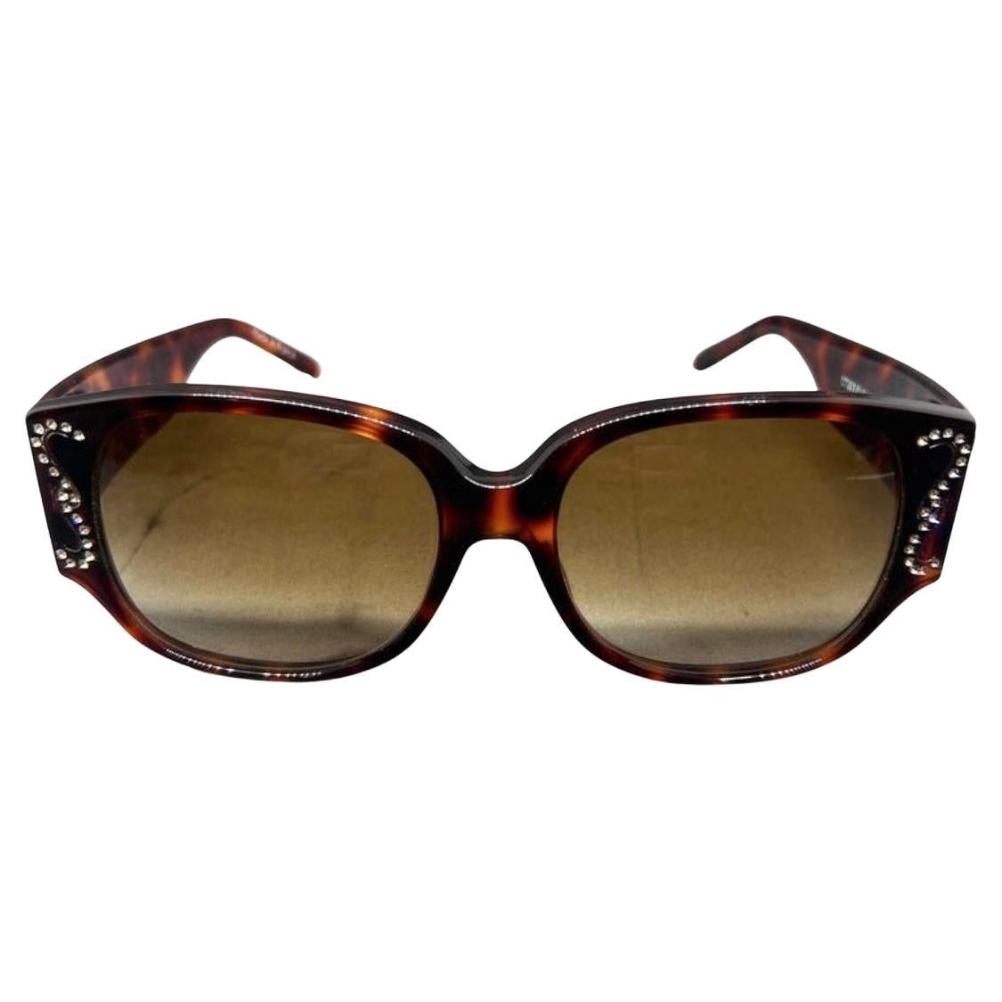 Übergroße Vintage-Sonnenbrille aus Schildpatt, Lucite und Strass mit Juwelen von Emmanuelle Khanh im Angebot