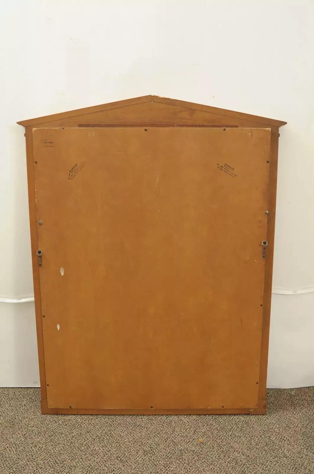 Vintage Toscana Dixon Powdermaker Französischer Regency-Wandspiegel aus Pekannussholz, Vintage im Angebot 2