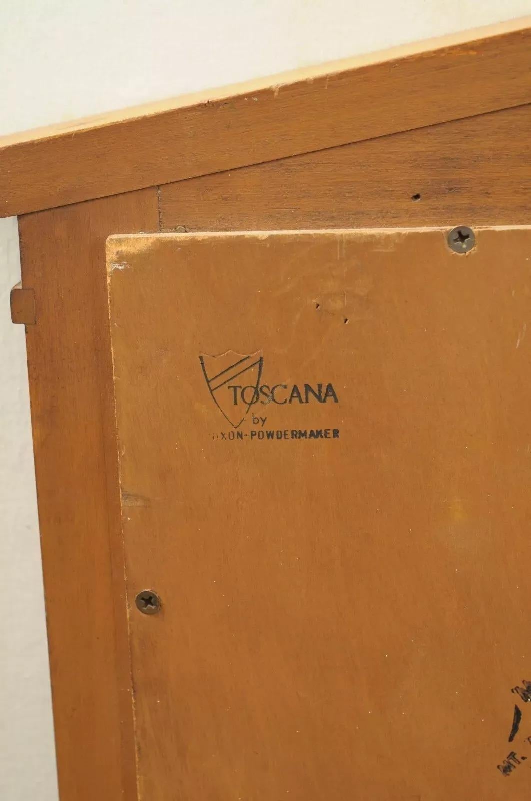 Vintage Toscana Dixon Powdermaker Französischer Regency-Wandspiegel aus Pekannussholz, Vintage im Angebot 3