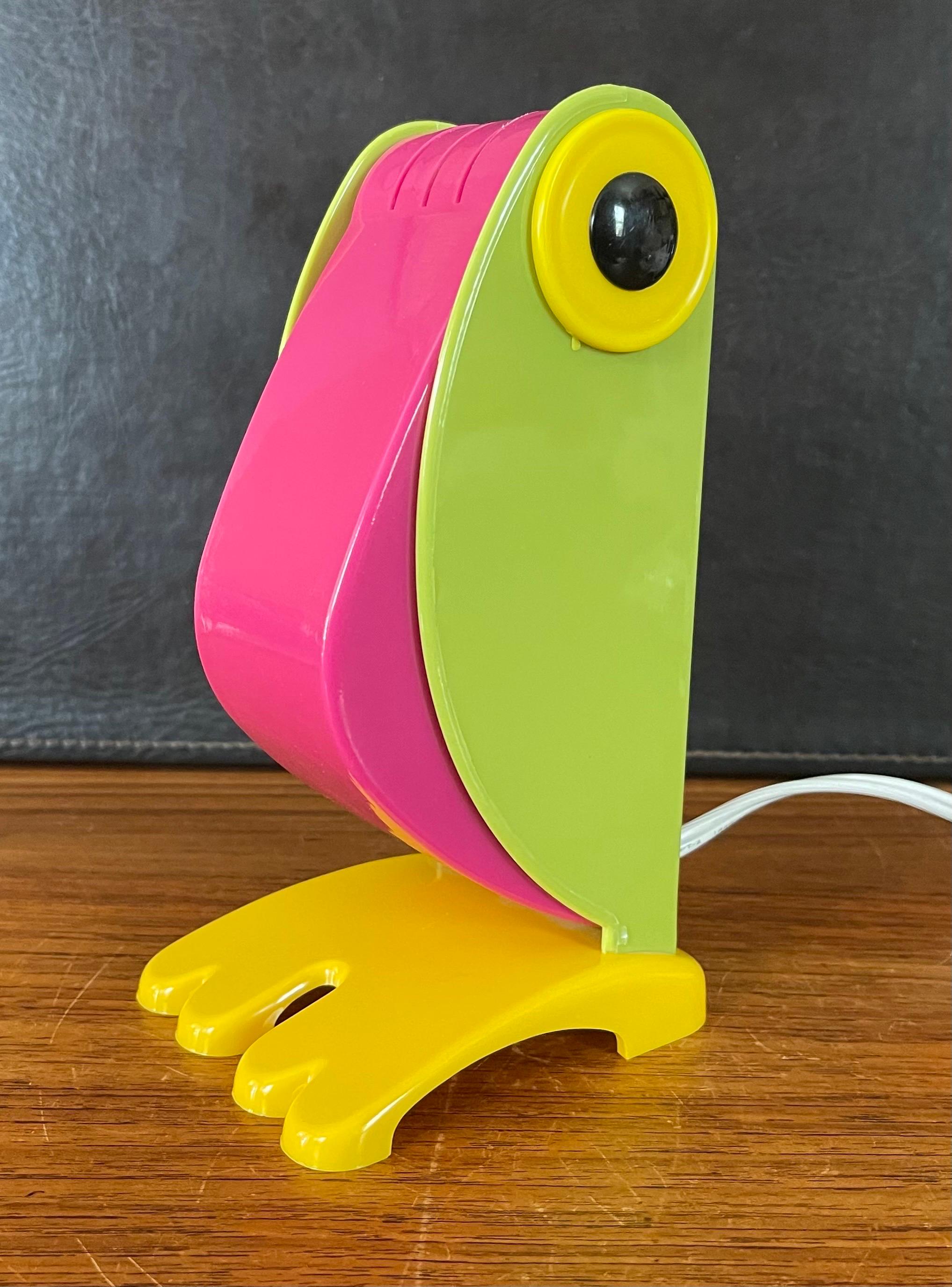 Vintage Toucan Table Lamp in the Style of Old Timer Ferrari For Sale 3