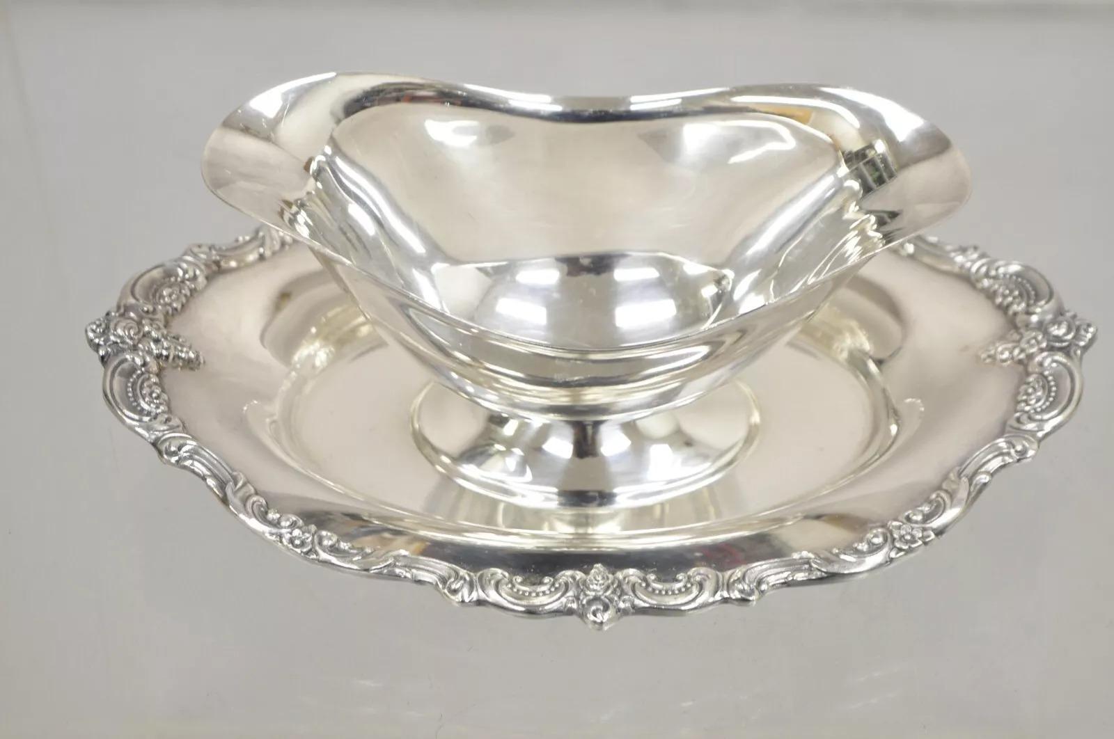 Vittoriano Towle 2909 Vittoriana placcata in argento con piatto allegato in vendita