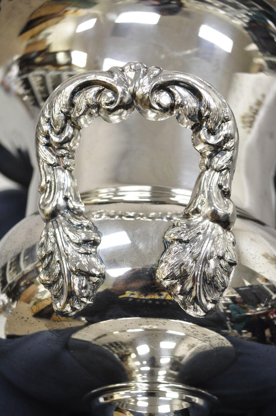 20ième siècle Towle Regency Trophy Cup Ice Bucket Champagne Chiller Vintage en vente