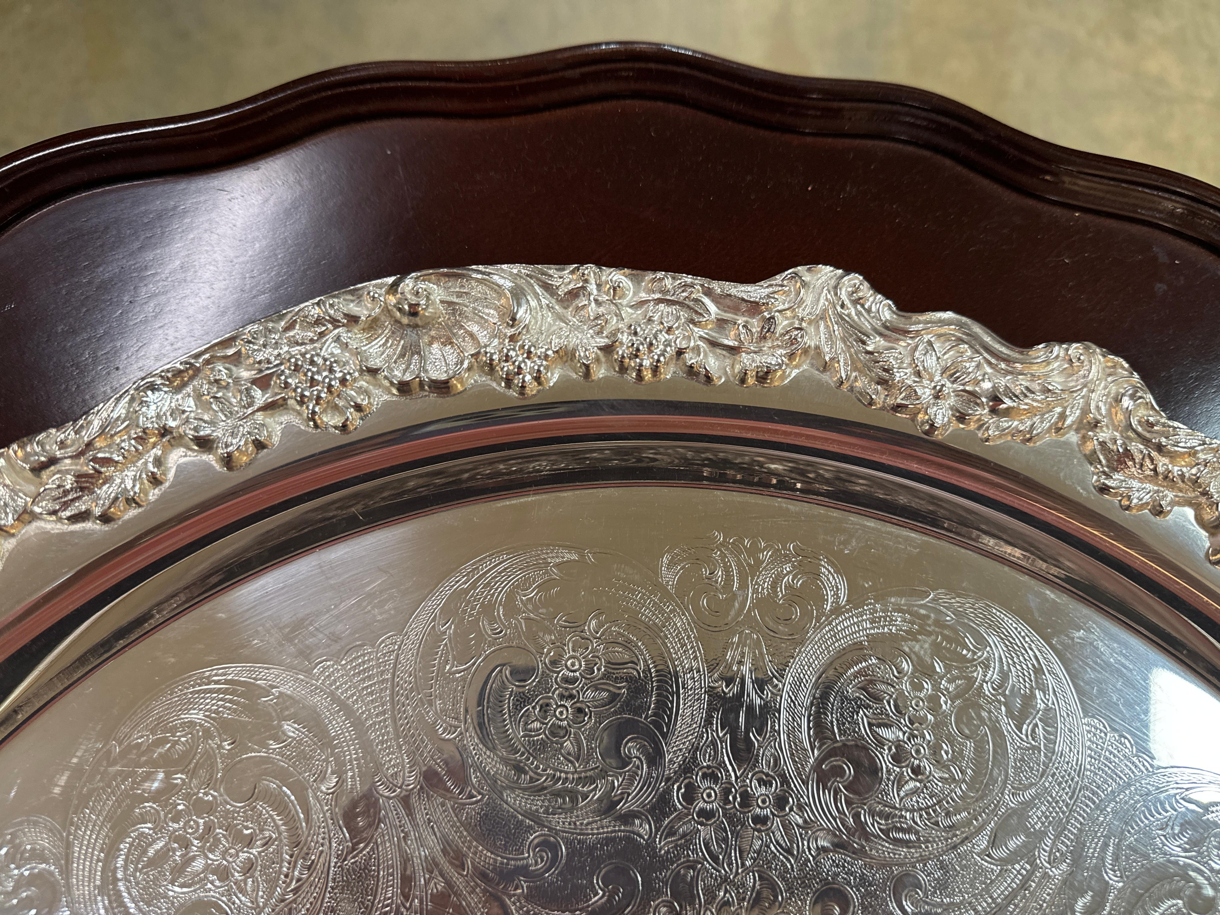 20th Century Vintage Towle Silverplate Punch Bowl - 20 cups , Ladle