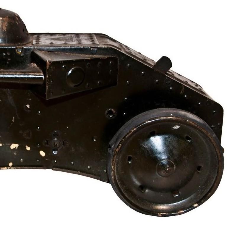 Oldtimer Spielzeugauto:: Militär Aufziehpanzer Tri-Ang Tiger:: Lines Bros Ltd:: 1930er Jahre im Zustand „Gut“ im Angebot in Roma, IT