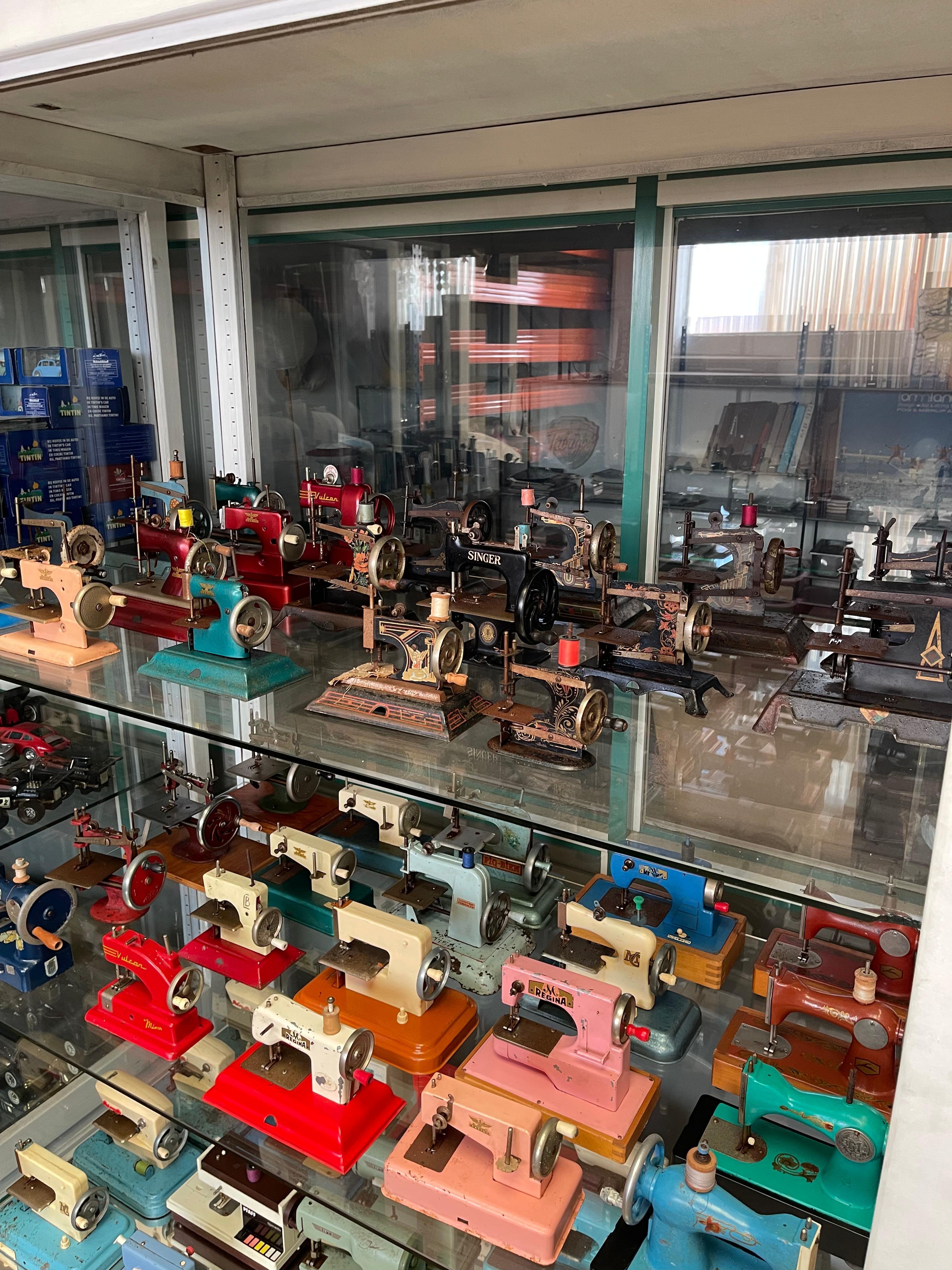 Hand-Crafted Vintage Toy Sewing Machine Collection Featuring Singer, Vulcan, Regina, Elna For Sale