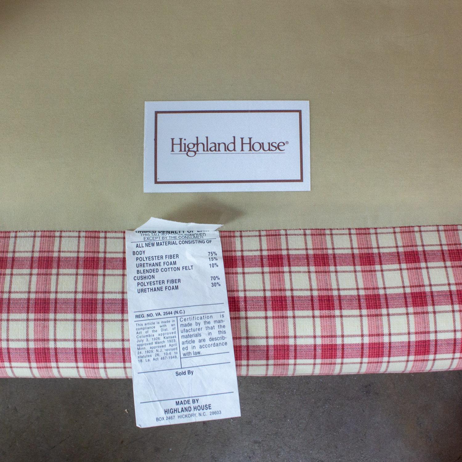 Vintage Traditional Accent Chair & Ottoman Rot-Weiß kariert von Highland House im Angebot 5
