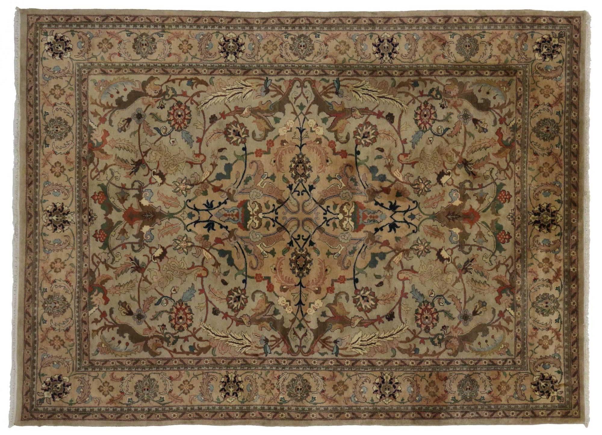 Vintage Traditional Area Rug with Persian Style with Herati Design In Good Condition In Dallas, TX