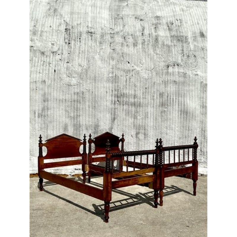 Vintage Traditional Barley Twist Twin Bed Frames - A Pair In Good Condition For Sale In west palm beach, FL