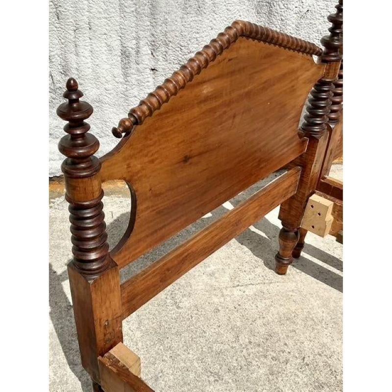 Vintage Traditional Barley Twist Twin Bed Frames - A Pair For Sale 2