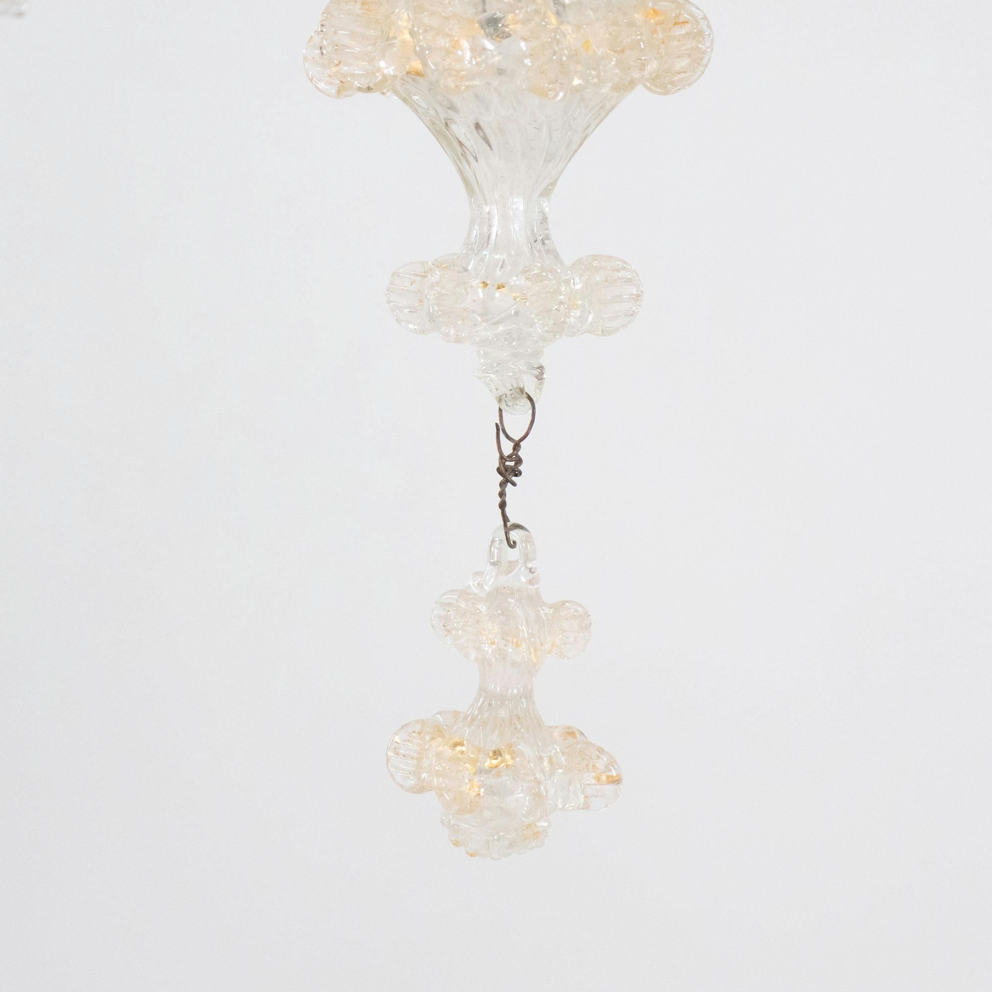Vintage Traditional Floral Three-Arm 24k Gold Infused Murano Glass Chandelier For Sale 8