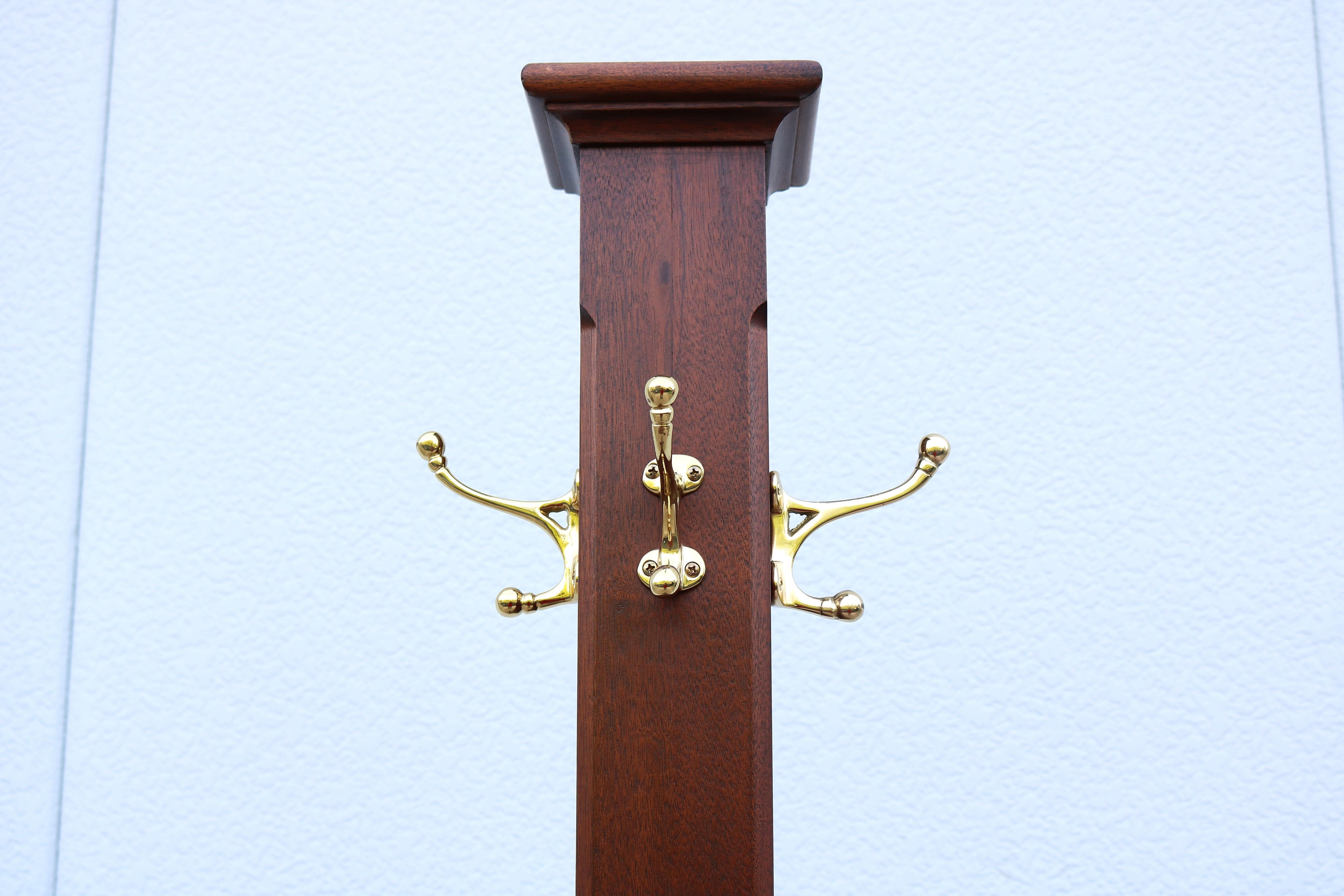 Carved Vintage Traditional Freestanding Coat Rack in Solid Mahogany Wood, Solid Brass For Sale
