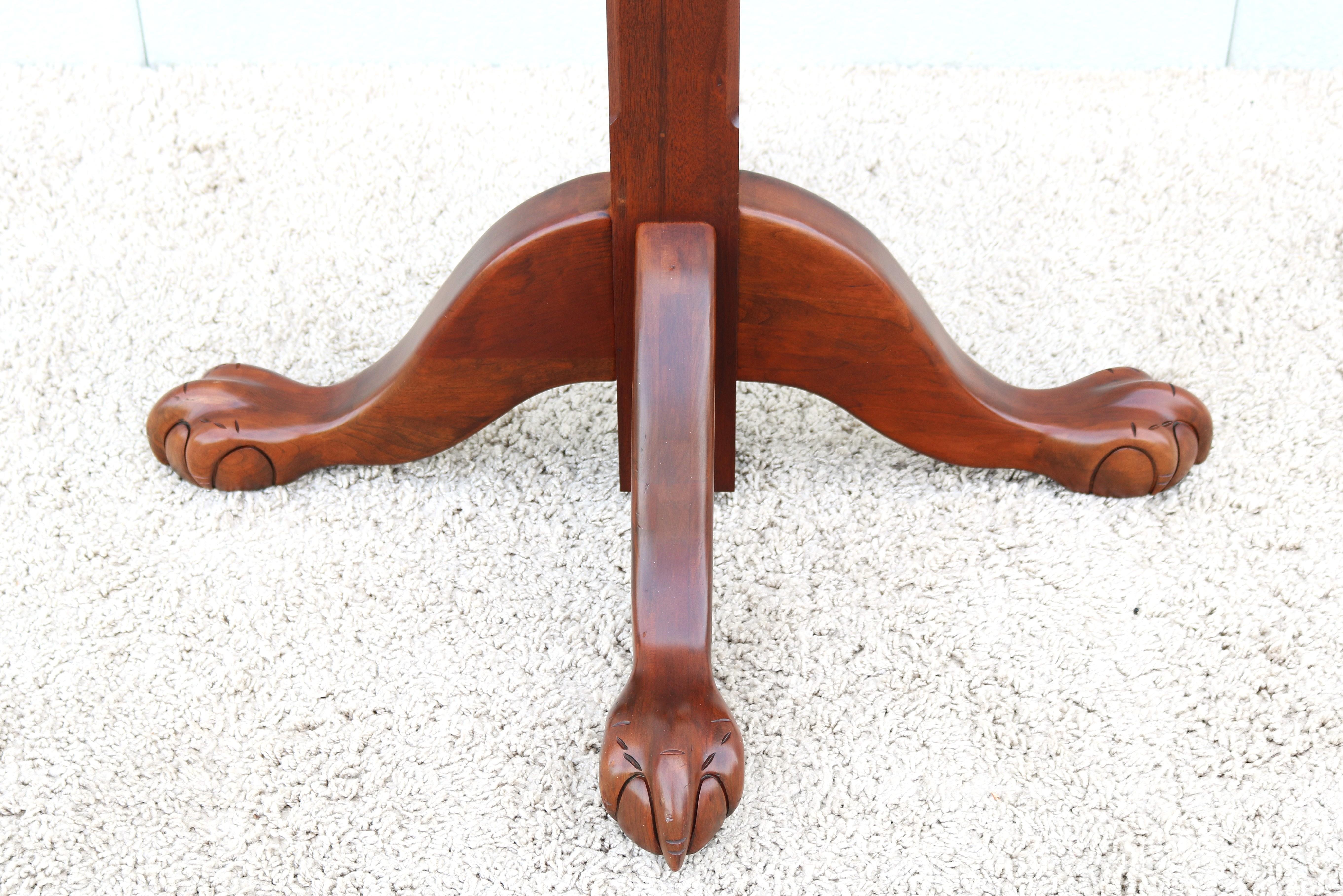 Vintage Traditional Freestanding Coat Rack in Solid Mahogany Wood, Solid Brass For Sale 2