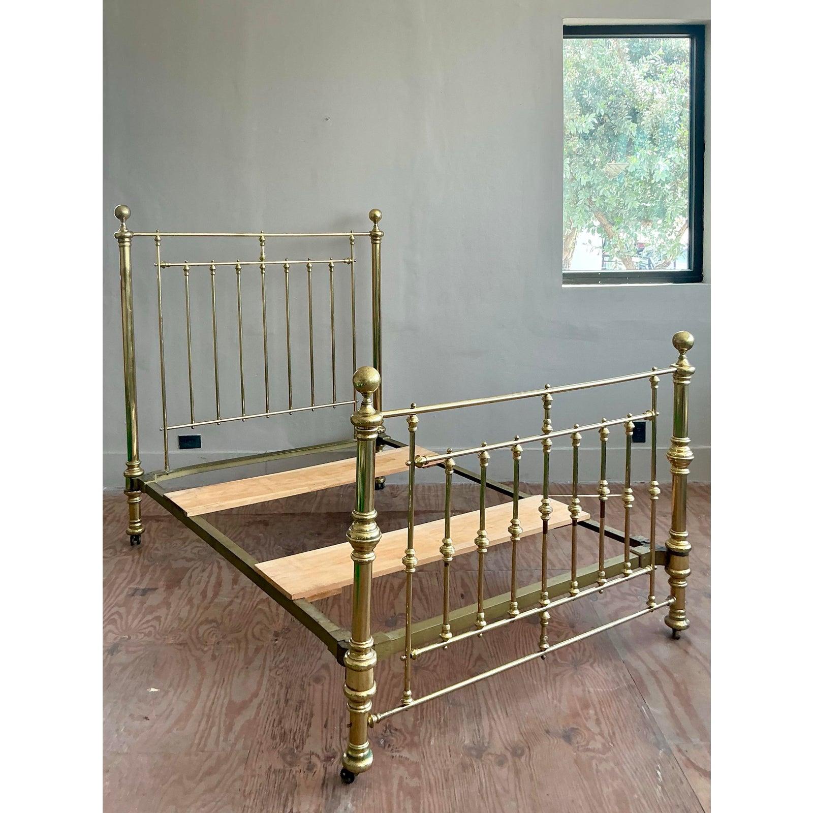 Lit complet en laiton Vintage Traditional. en vente 3