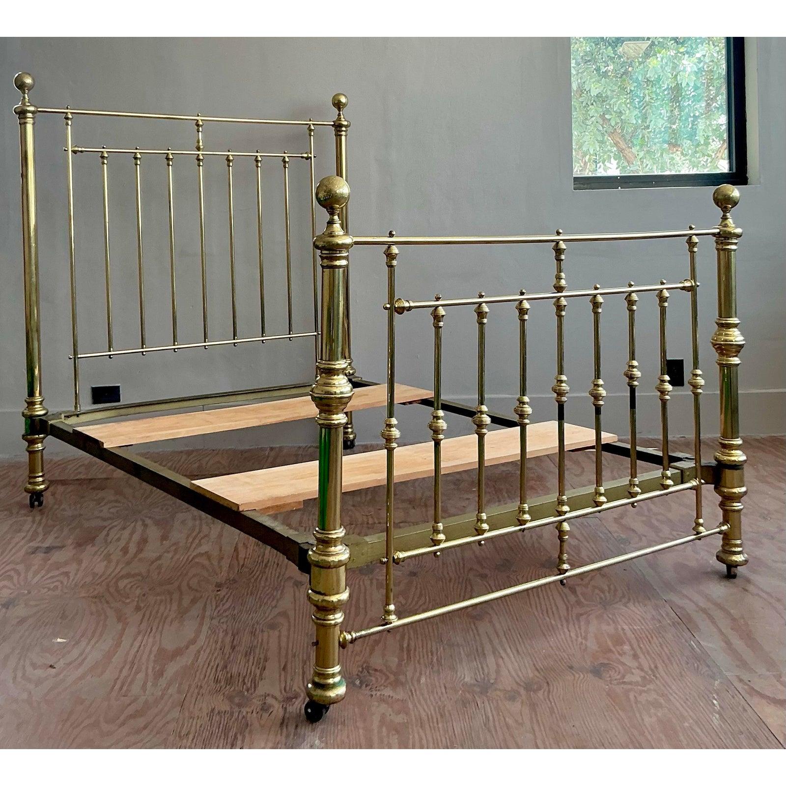 Laiton Lit complet en laiton Vintage Traditional. en vente