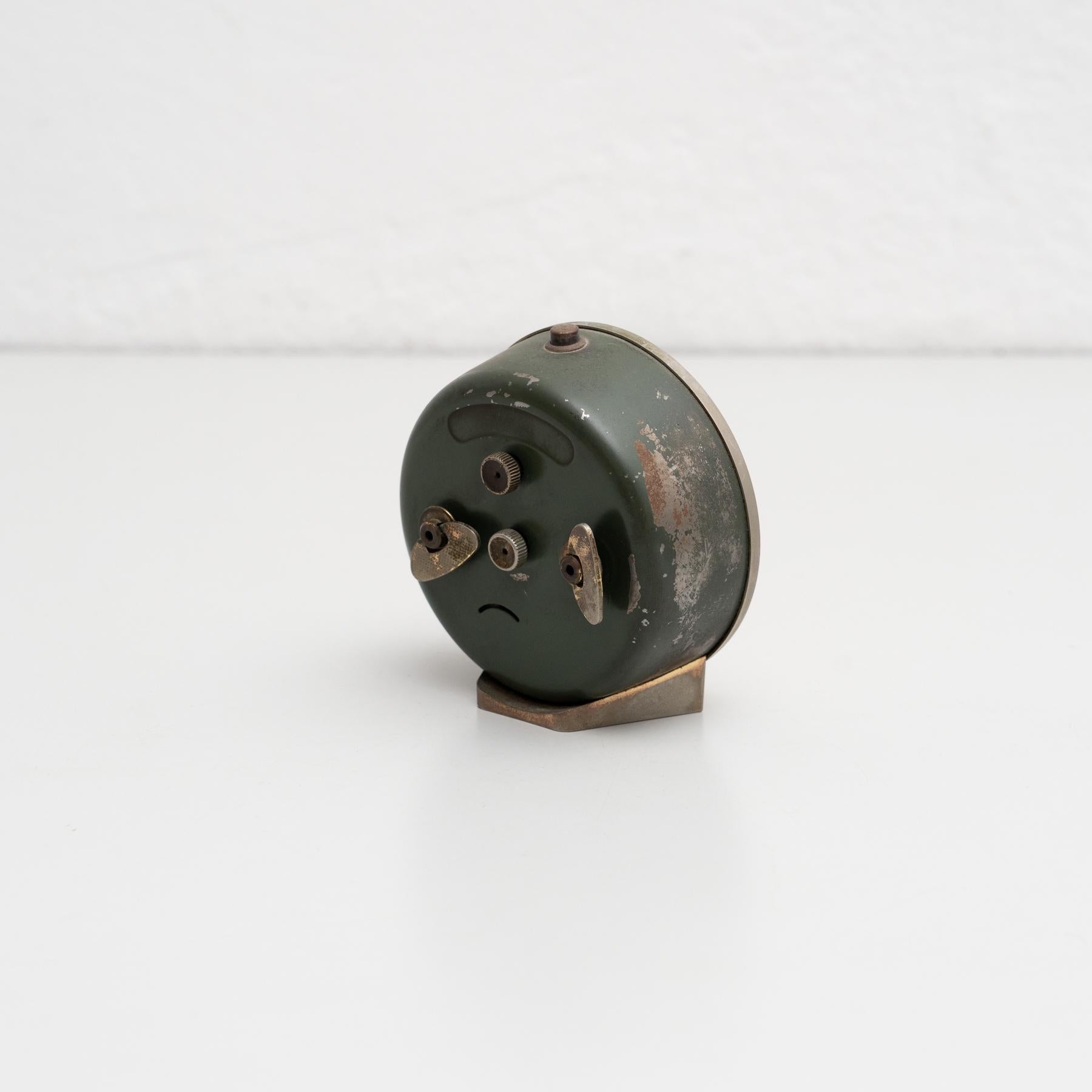 Horloge d'alarme allemande traditionnelle vintage, vers 1960 en vente 1
