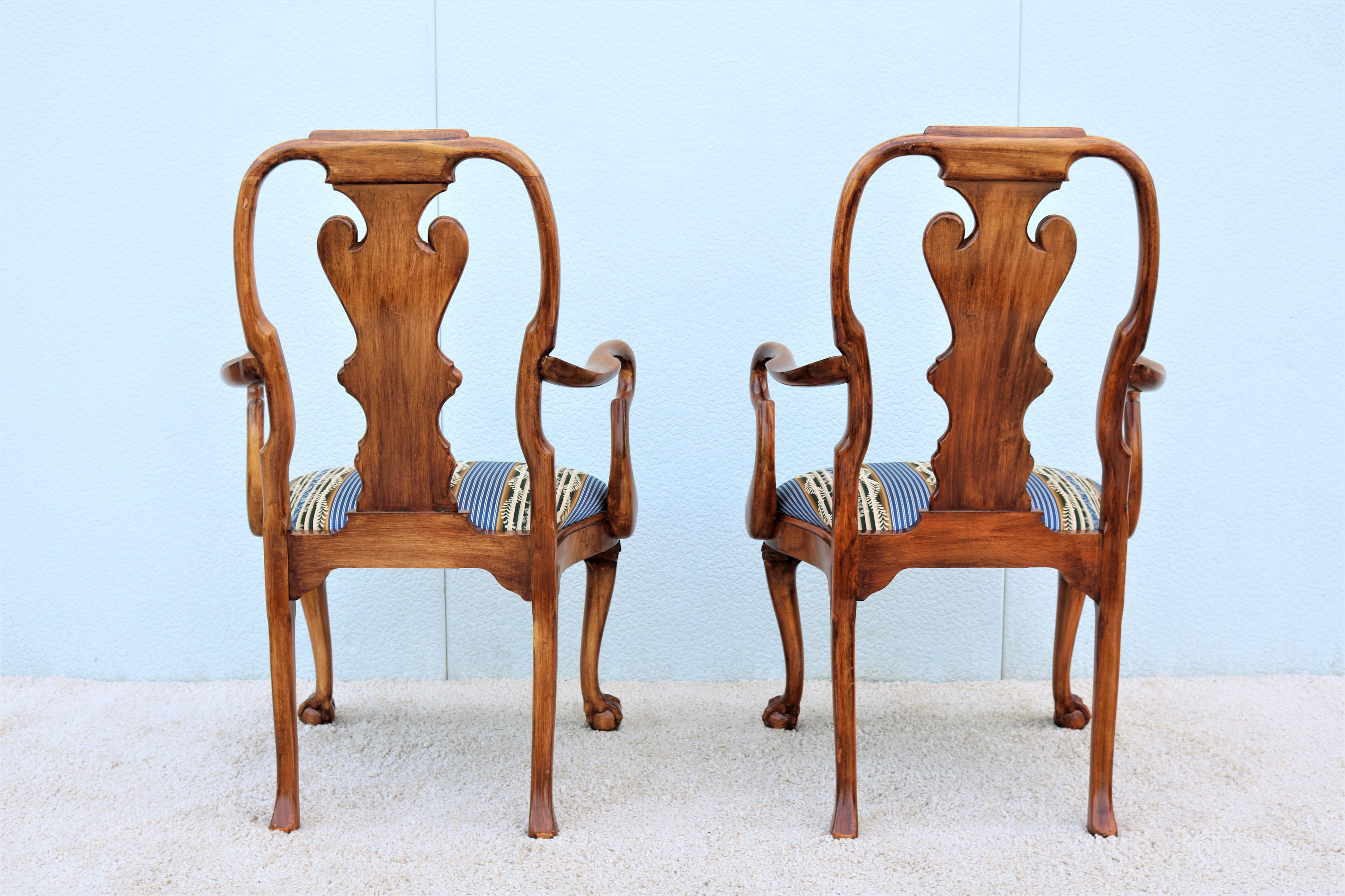 Vintage Traditional Giles Grendey Queen Anne Style Burl Walnut Armchairs, a Pair For Sale 2
