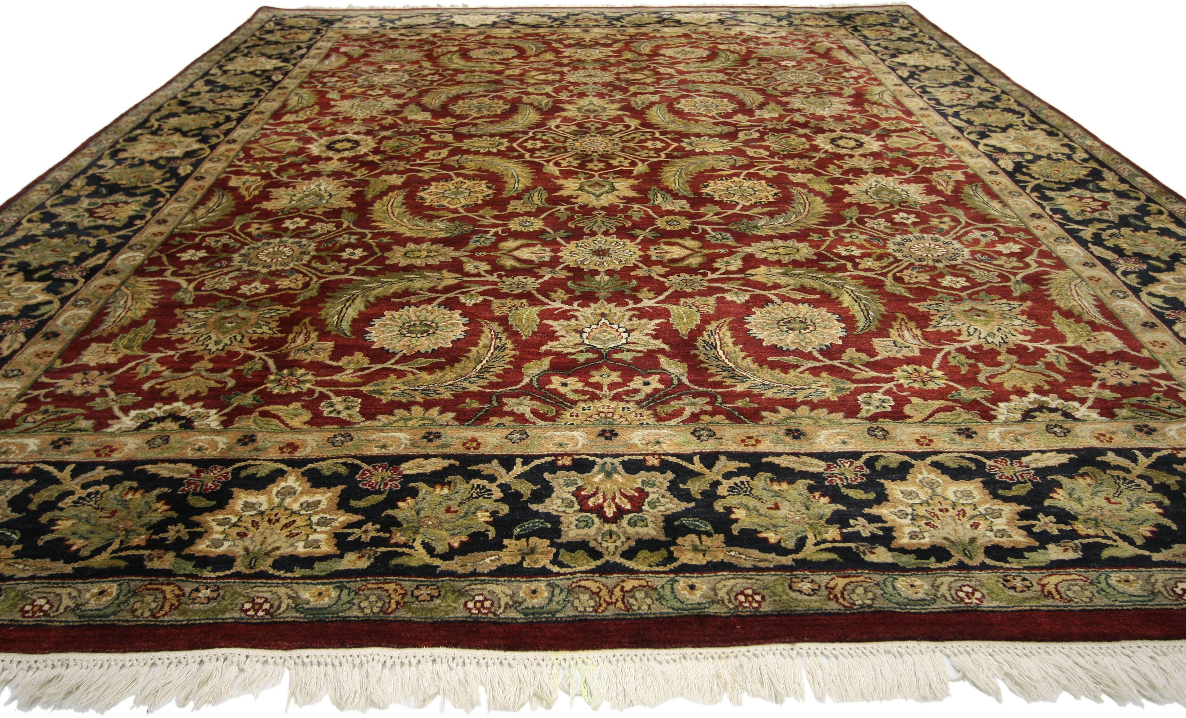 74969, tapis indien traditionnel vintage au design persan et au style Manor House. Ce tapis indien traditionnel en laine nouée à la main, au design persan classique, présente un motif Herati sur toute la surface, composé de palmettes fleuries, de