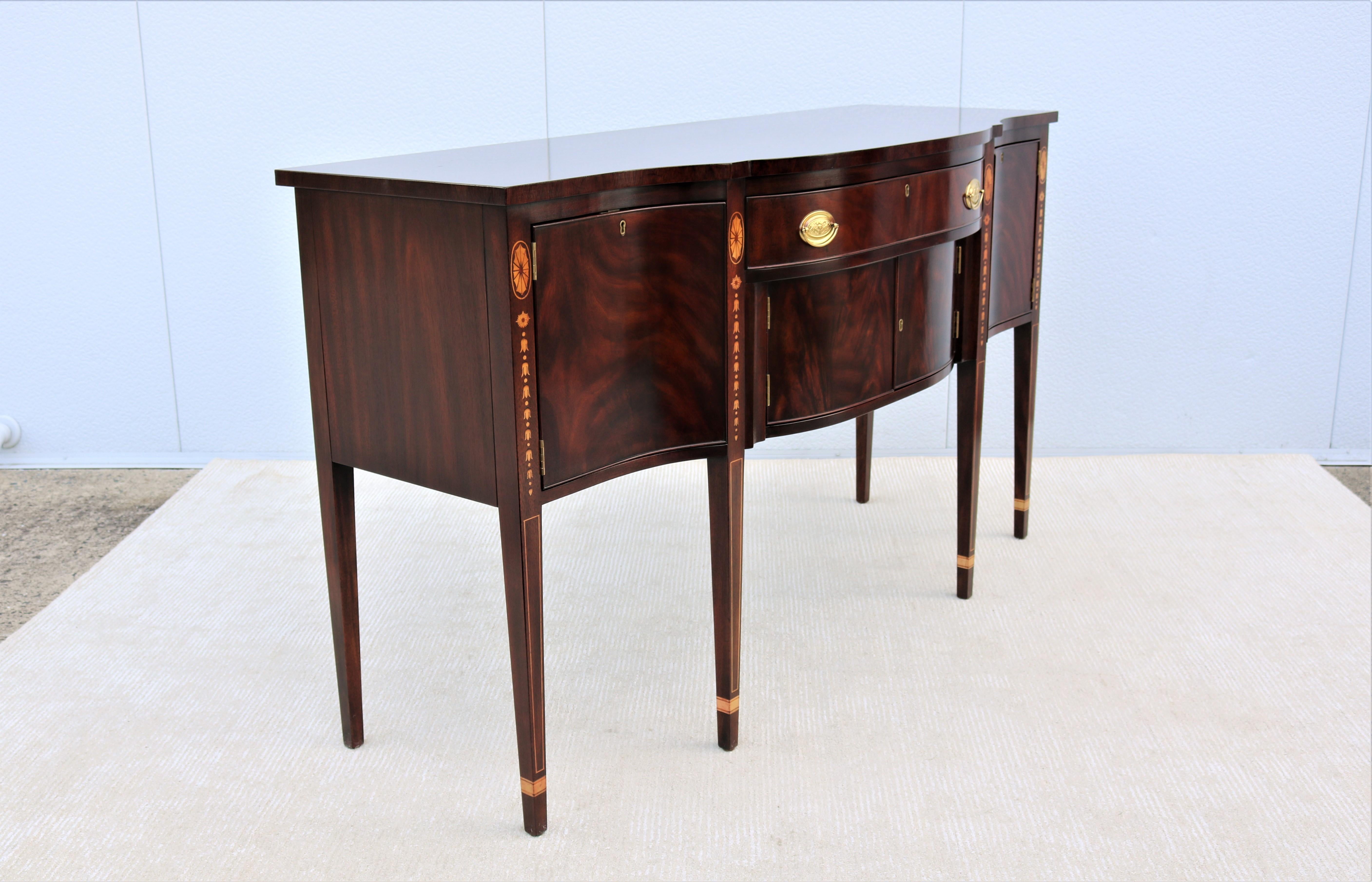 Vintage Traditional Kittinger Furniture Mahogany Sheraton Sideboard Cabinet For Sale 2