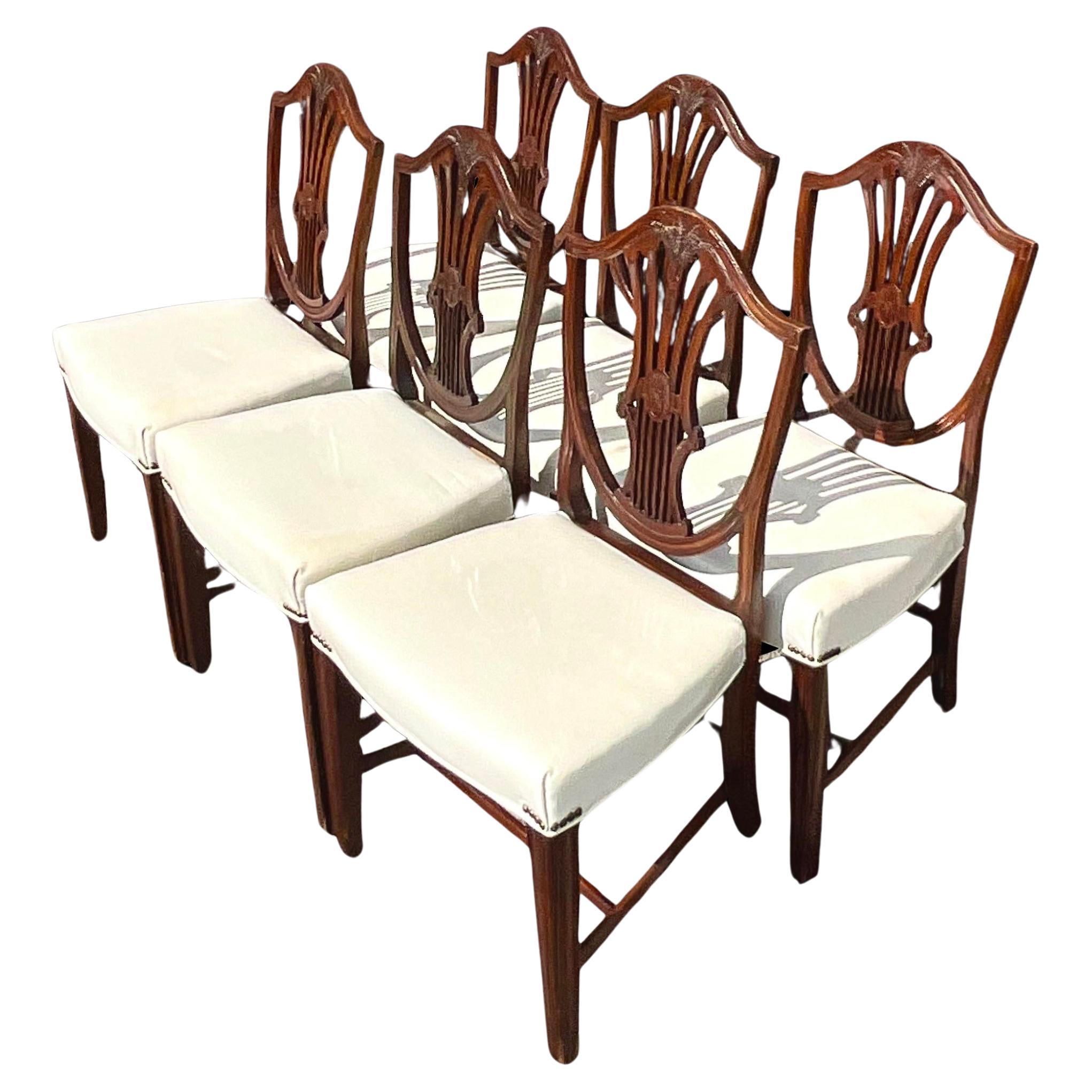 Vintage Traditional Old English Carved Hepplewhite Sheild Dining Chairs-Set of 6 For Sale