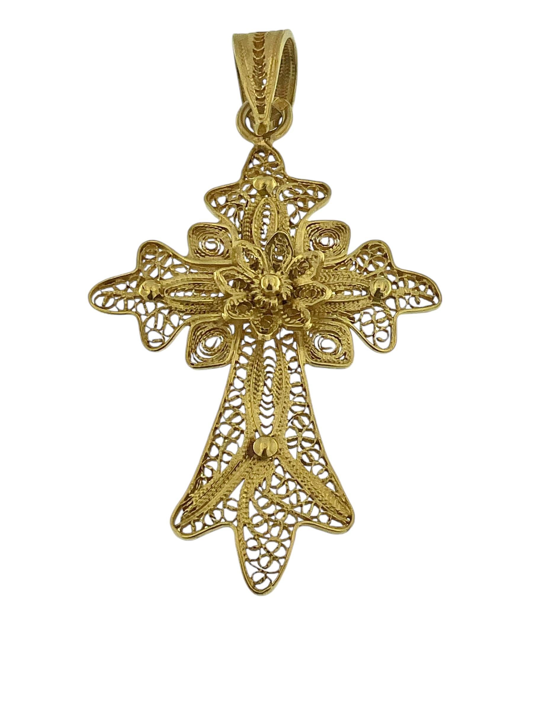 Traditionelles portugiesisches Kreuz aus 19 Karat Gelbgold, Vintage im Angebot 1