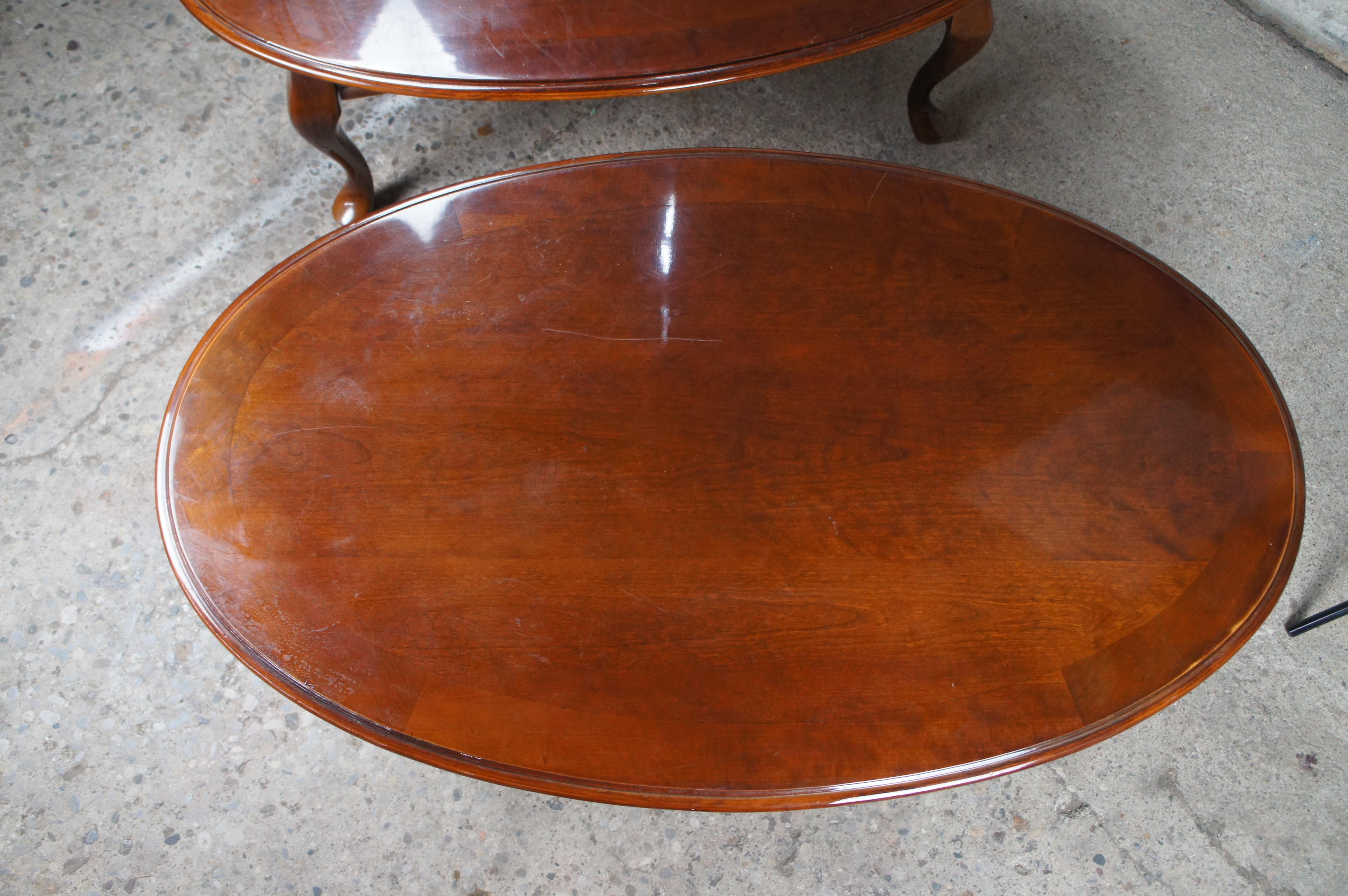 Vintage Traditional Queen Anne Cherry Oval Coffee Cocktail Table 45