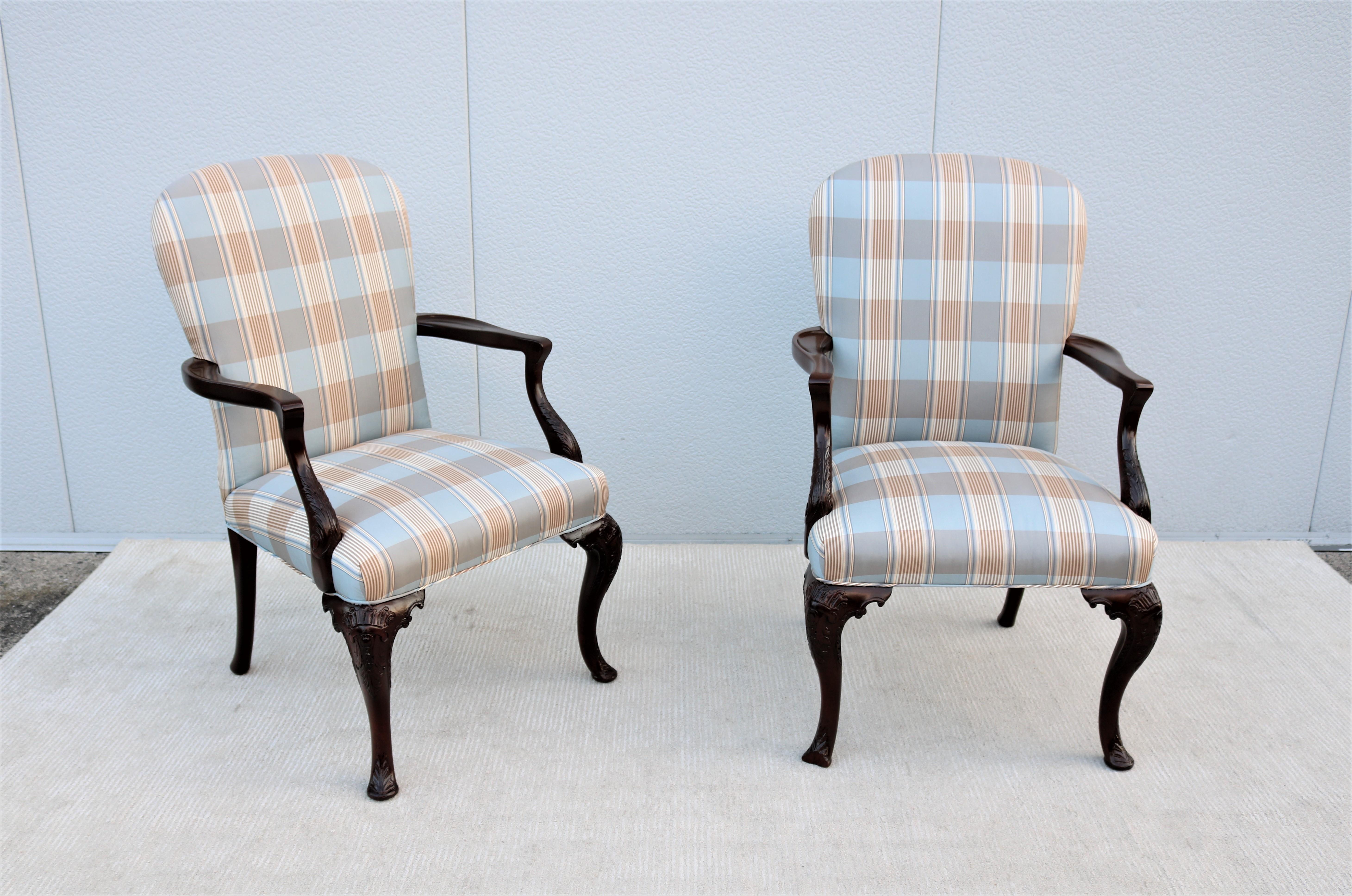 Unknown Vintage Traditional Queen Anne Style Walnut Armchairs Upholstered Back, a Pair For Sale