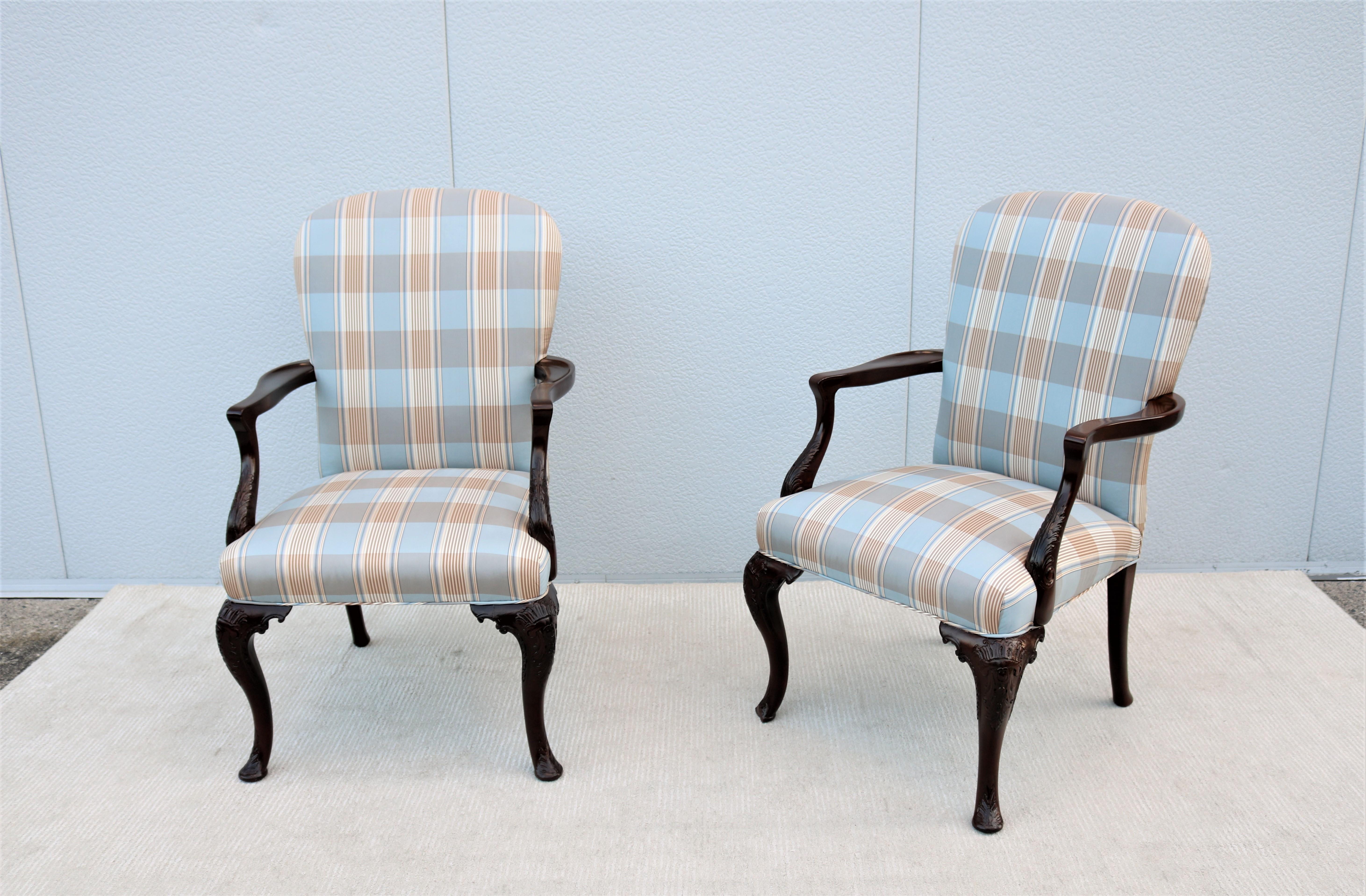 Hand-Carved Vintage Traditional Queen Anne Style Walnut Armchairs Upholstered Back, a Pair For Sale
