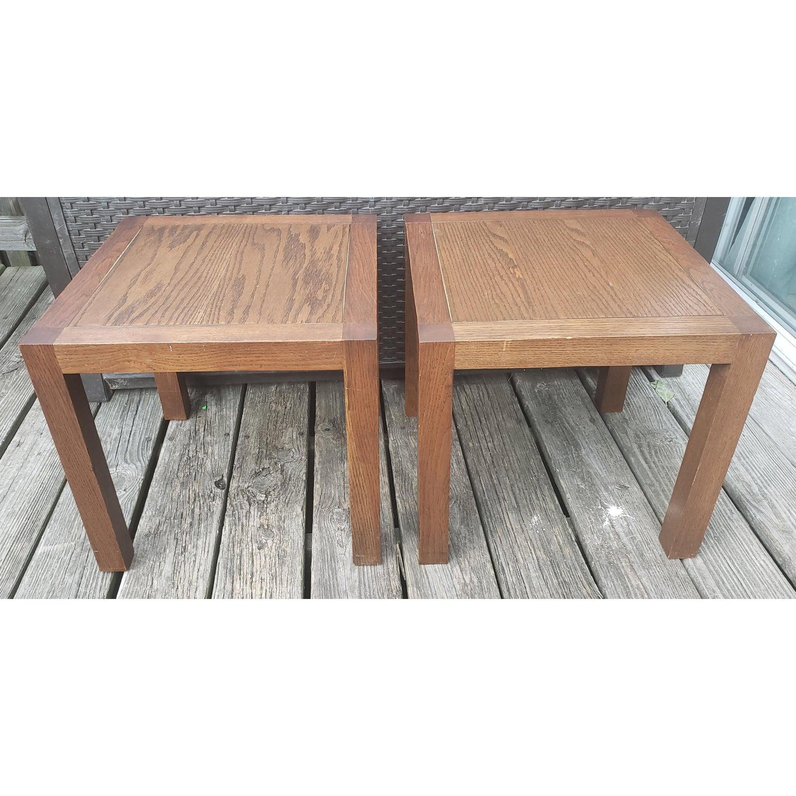 Vintage Traditional Solid Red Oak Parsons Tables, a Pair For Sale 3