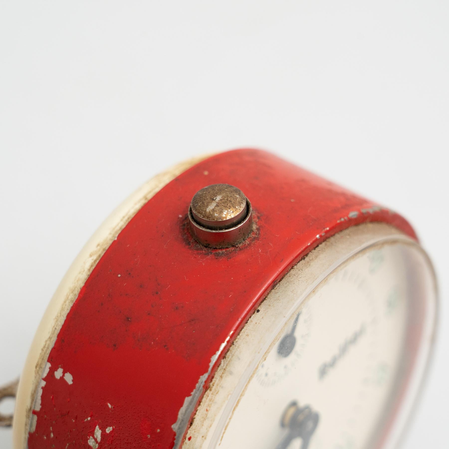 Vintage Traditional Spanish Reifor Alarm Clock, circa 1960 7