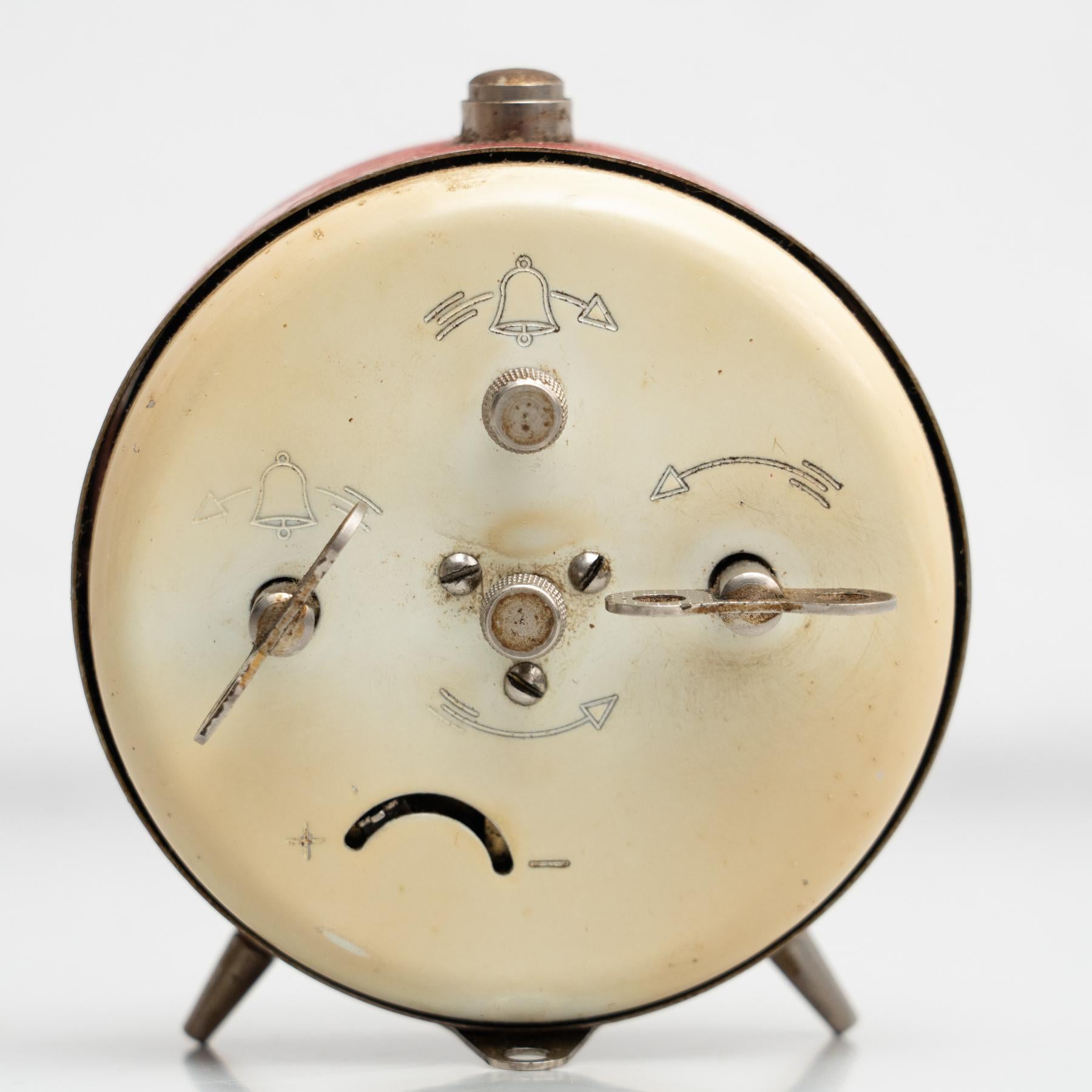 Vintage Traditional Spanish Reifor Alarm Clock, circa 1960 8
