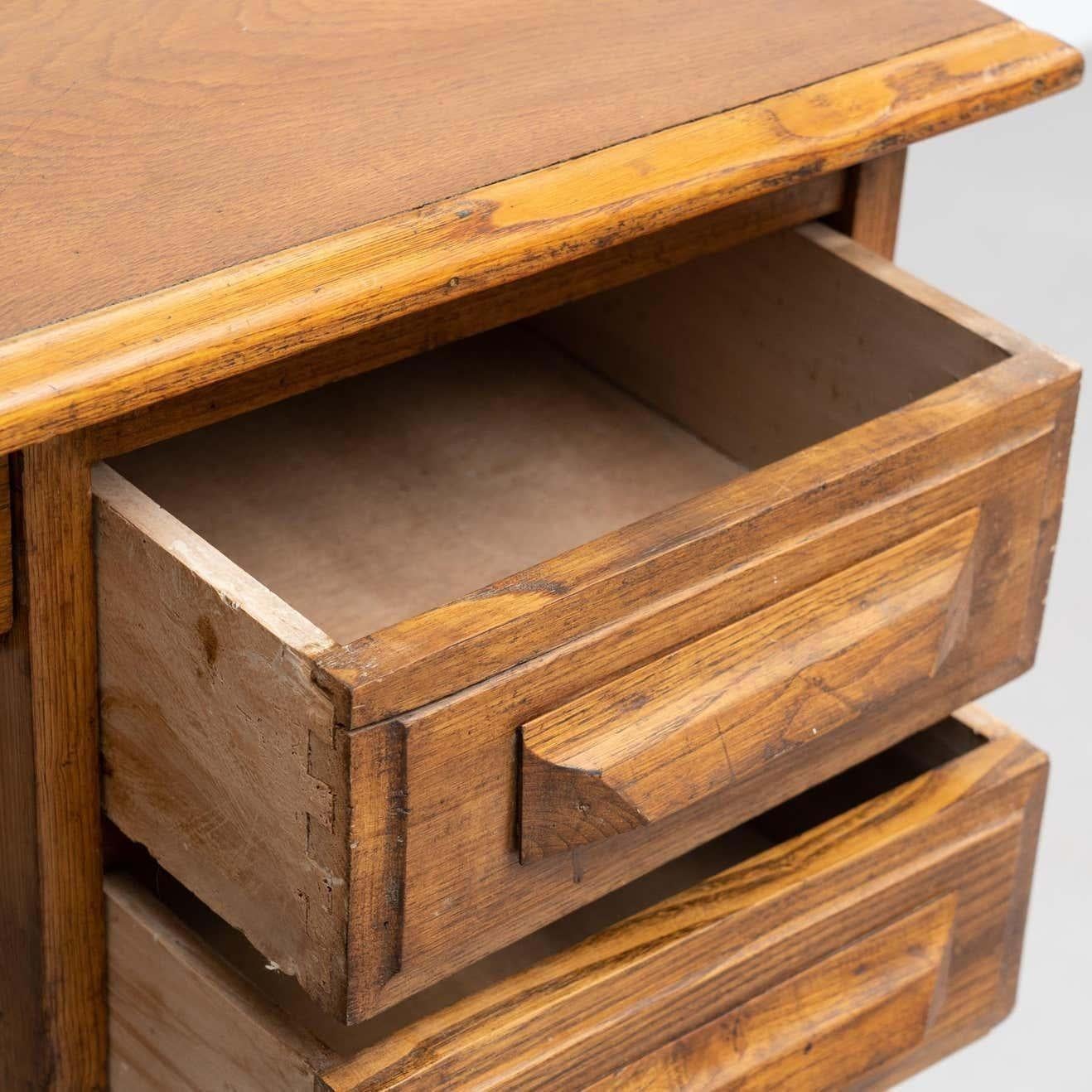 Vintage Traditional Spanish Writing Desk in Oak Wood, circa 1940 For Sale 8