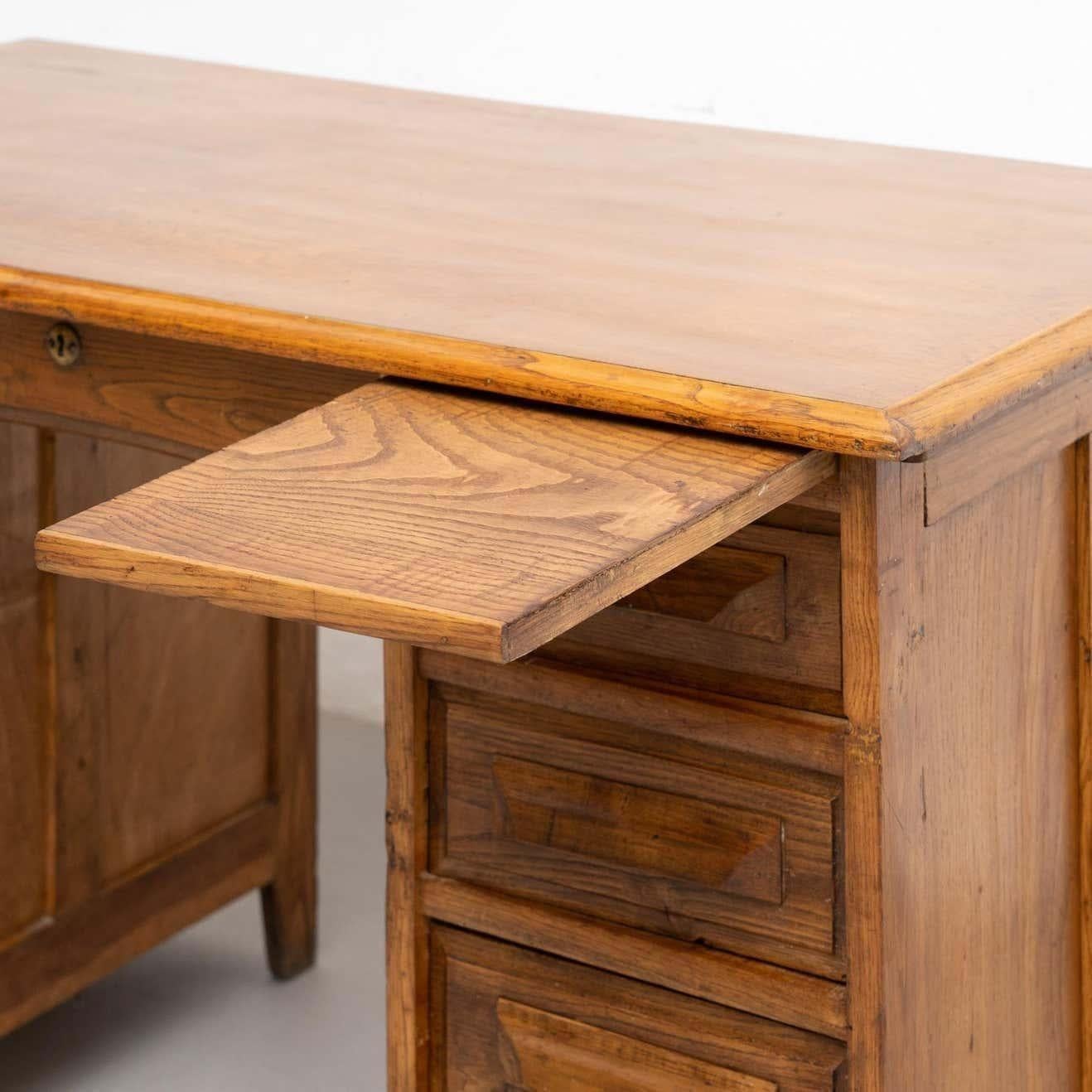 Vintage Traditional Spanish Writing Desk in Oak Wood, circa 1940 For Sale 9