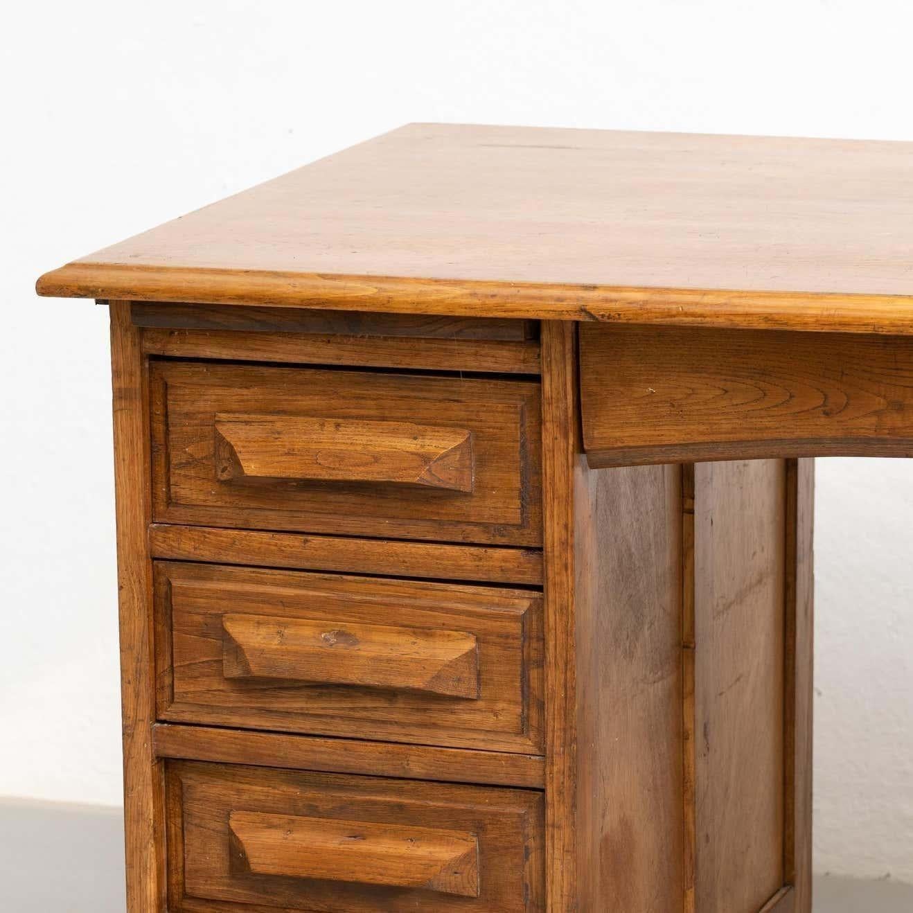 Vintage Traditional Spanish Writing Desk in Oak Wood, circa 1940 For Sale 13
