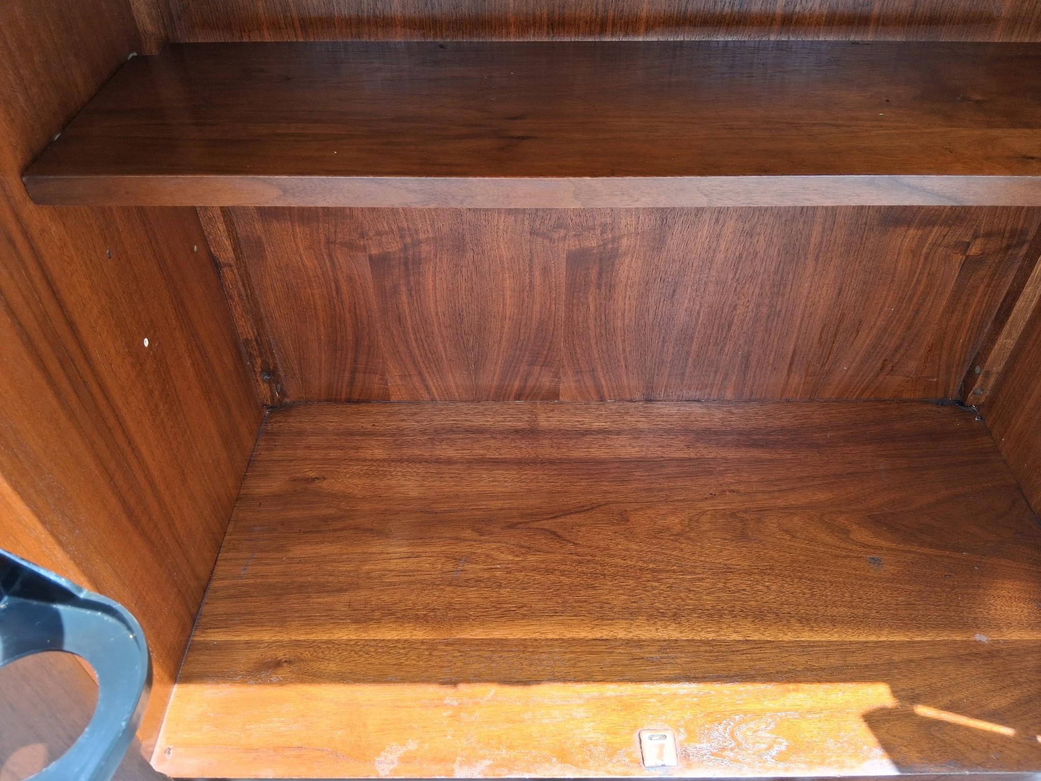 Armario seco para bar de estilo tradicional vintage by Lane Furniture Company en venta 11
