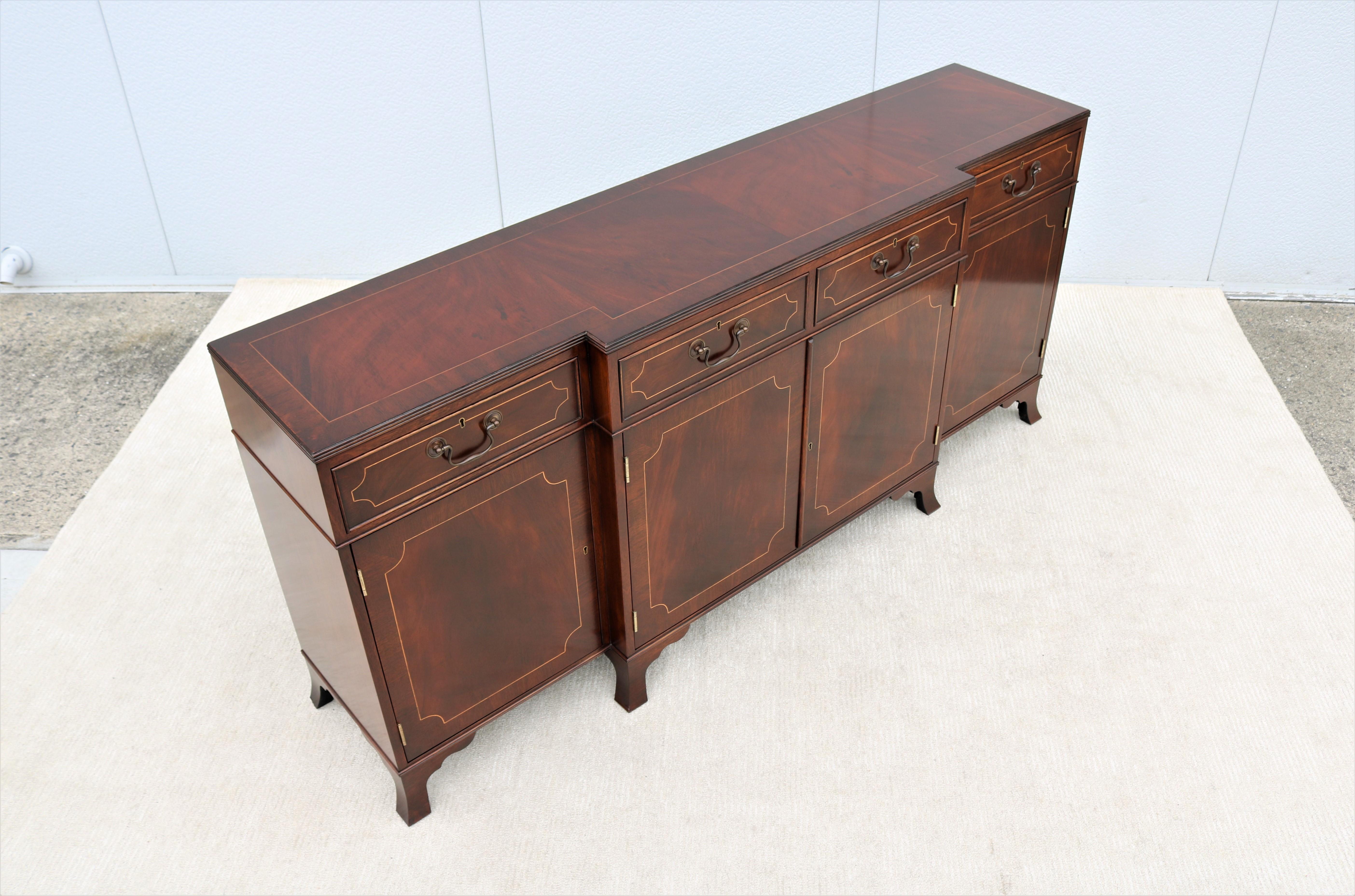 20th Century Vintage Traditional Trosby Furniture English Sheraton Style Breakfronted Cabinet For Sale