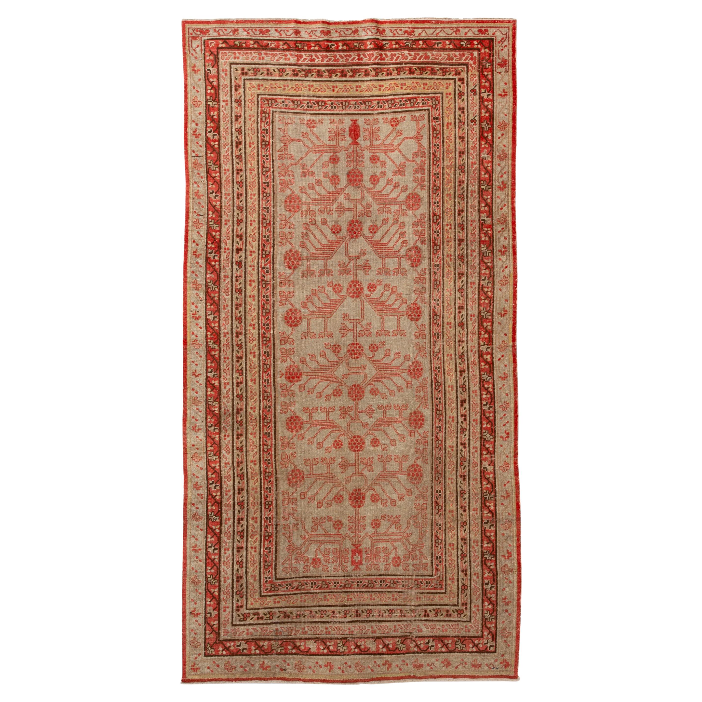 abc carpet Vintage Traditional Wool Rug - 4'4" x 9' For Sale