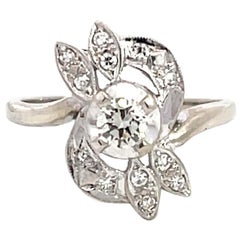 Anello vintage con diamante tagliato a transizione in oro bianco 14k