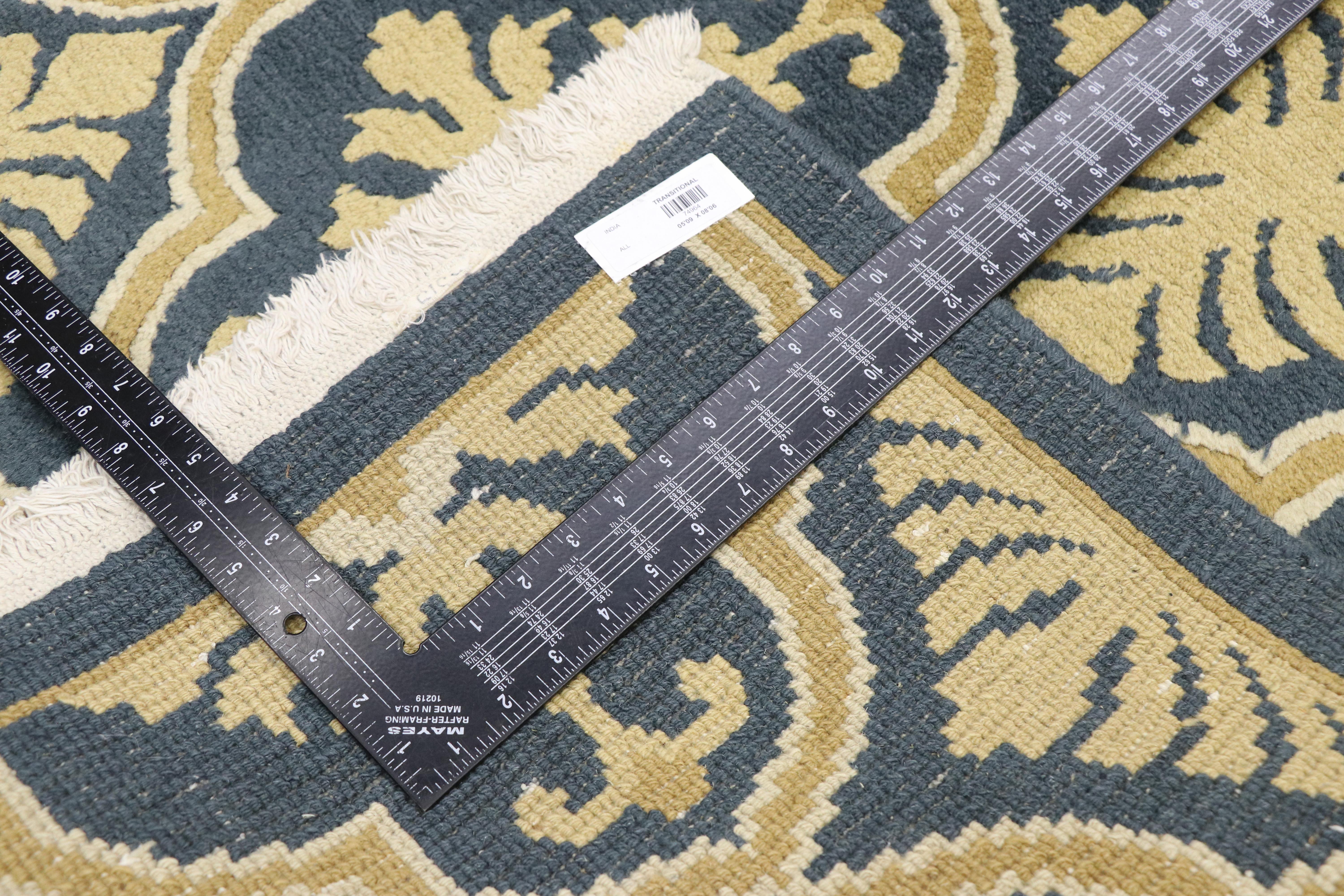 Geometrischer Vintage-Qutrefoil-Teppich im Hollywood-Regency-Stil im Übergangsstil (20. Jahrhundert) im Angebot