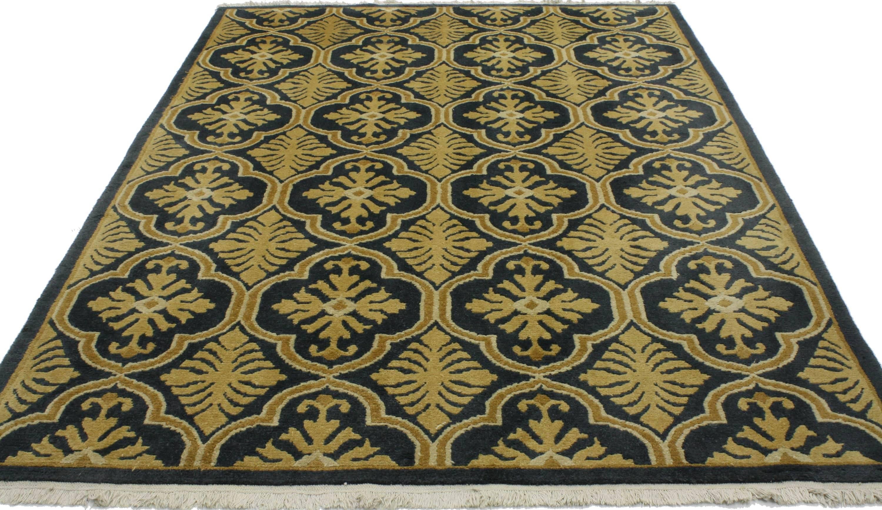 Hand-Knotted Vintage Transitional Quatrefoil Geometric Rug with Hollywood Regency Style For Sale