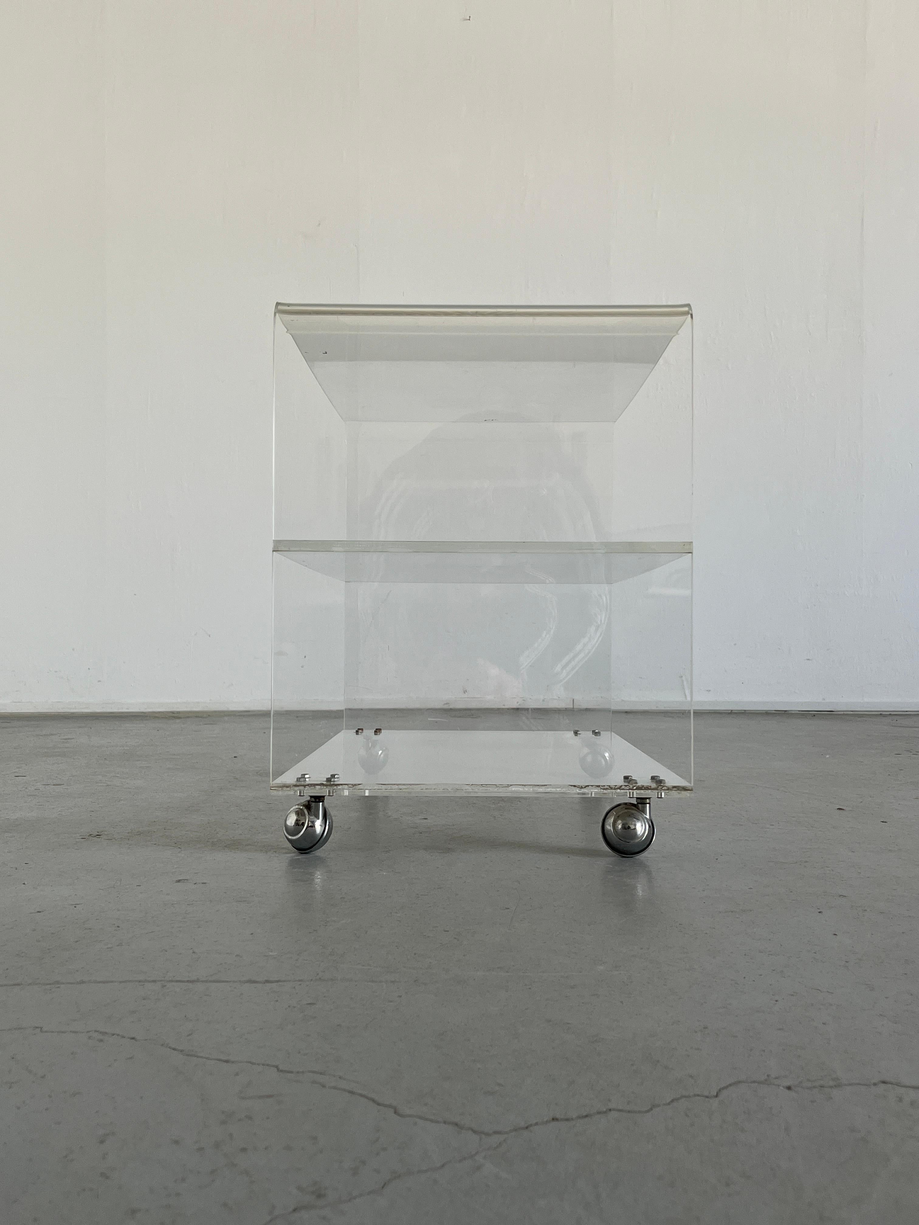 Italian Vintage Transparent Plexiglass Lucite Etagere Rolling Shelf, Italy 1980s