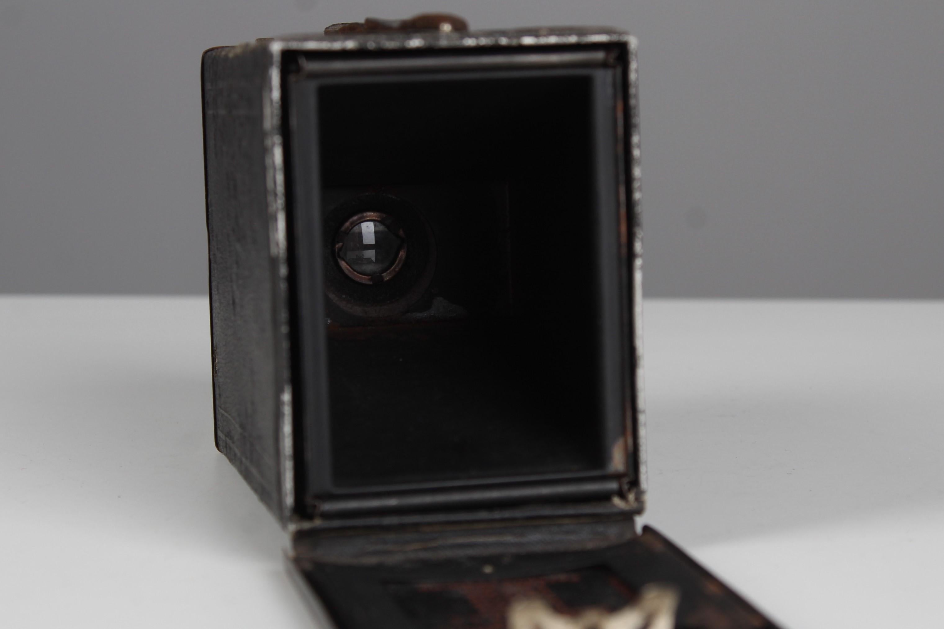 20th Century Vintage Travel Camera, Box Camera No. 2 Brownie, 1930s For Sale