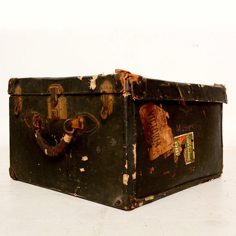 Vintage Travel Case / Box in Black Canvas with Leather Handle For Sale