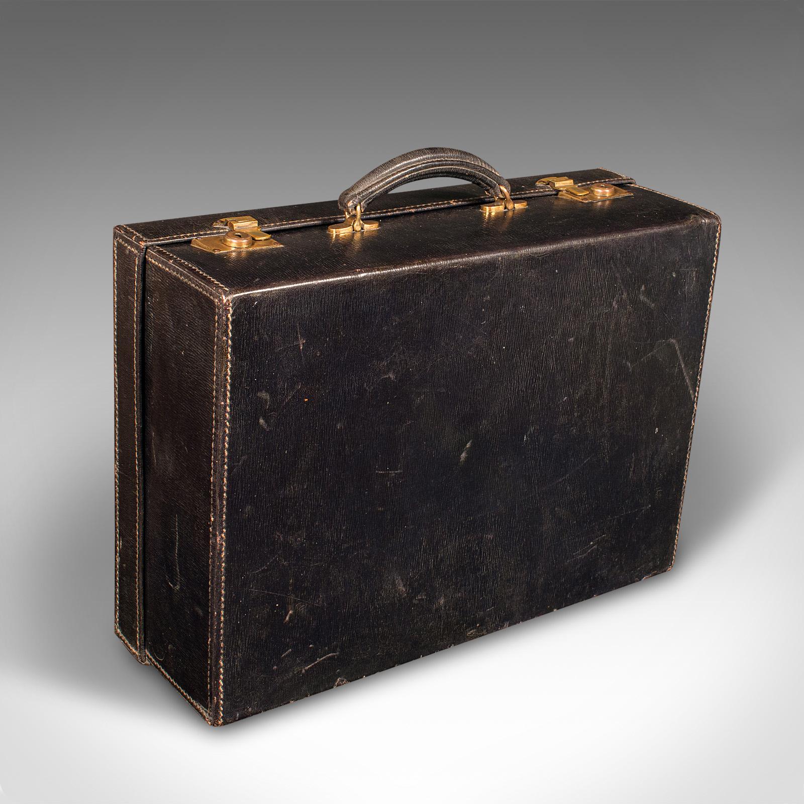Maleta de viaje vintage, inglesa, funda de cuero, Asprey London, circa 1930 1