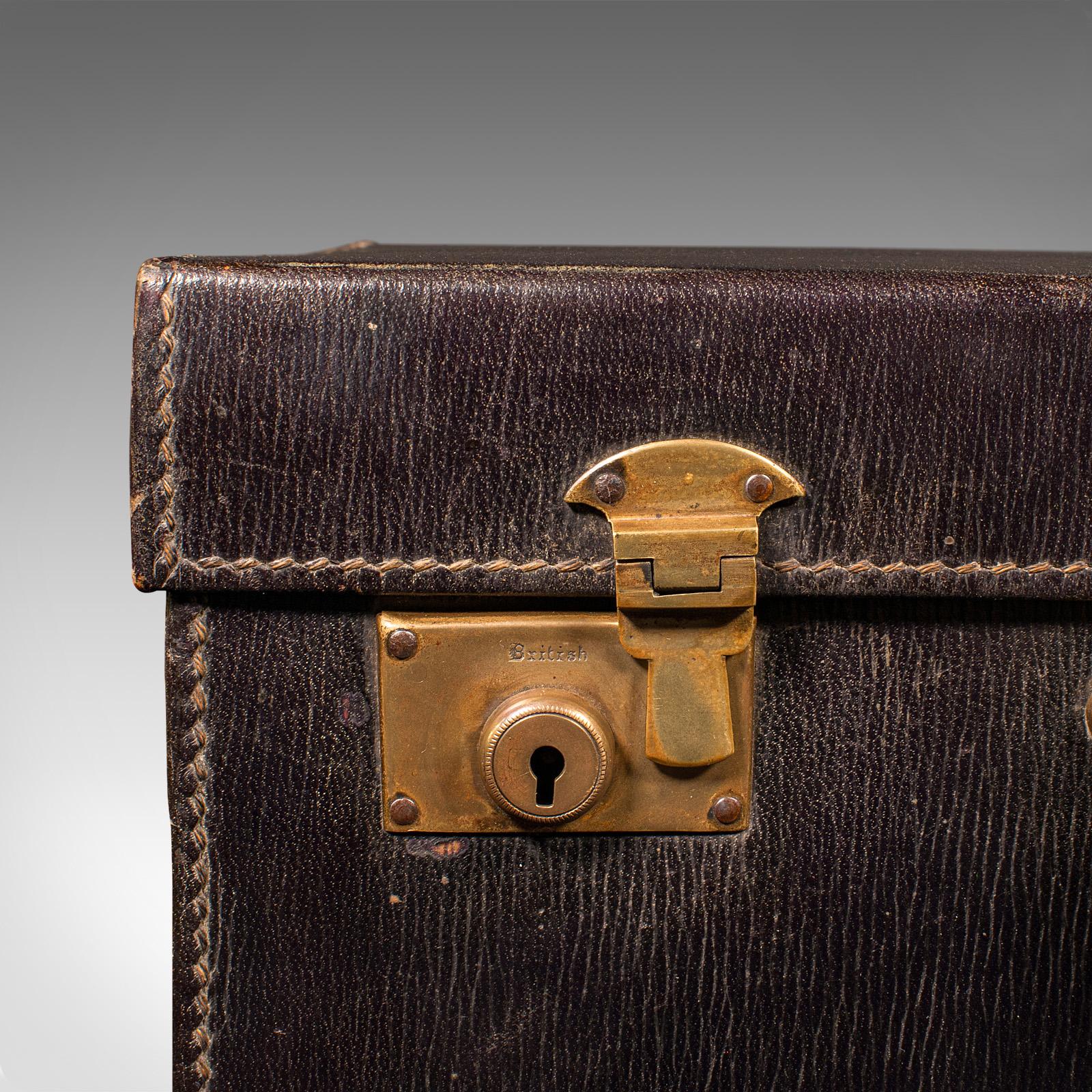 Maleta de viaje vintage, inglesa, funda de cuero, Asprey London, circa 1930 2