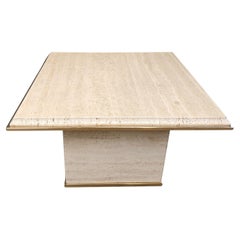 Table basse vintage en travertin et laiton par Fedam, années 1970