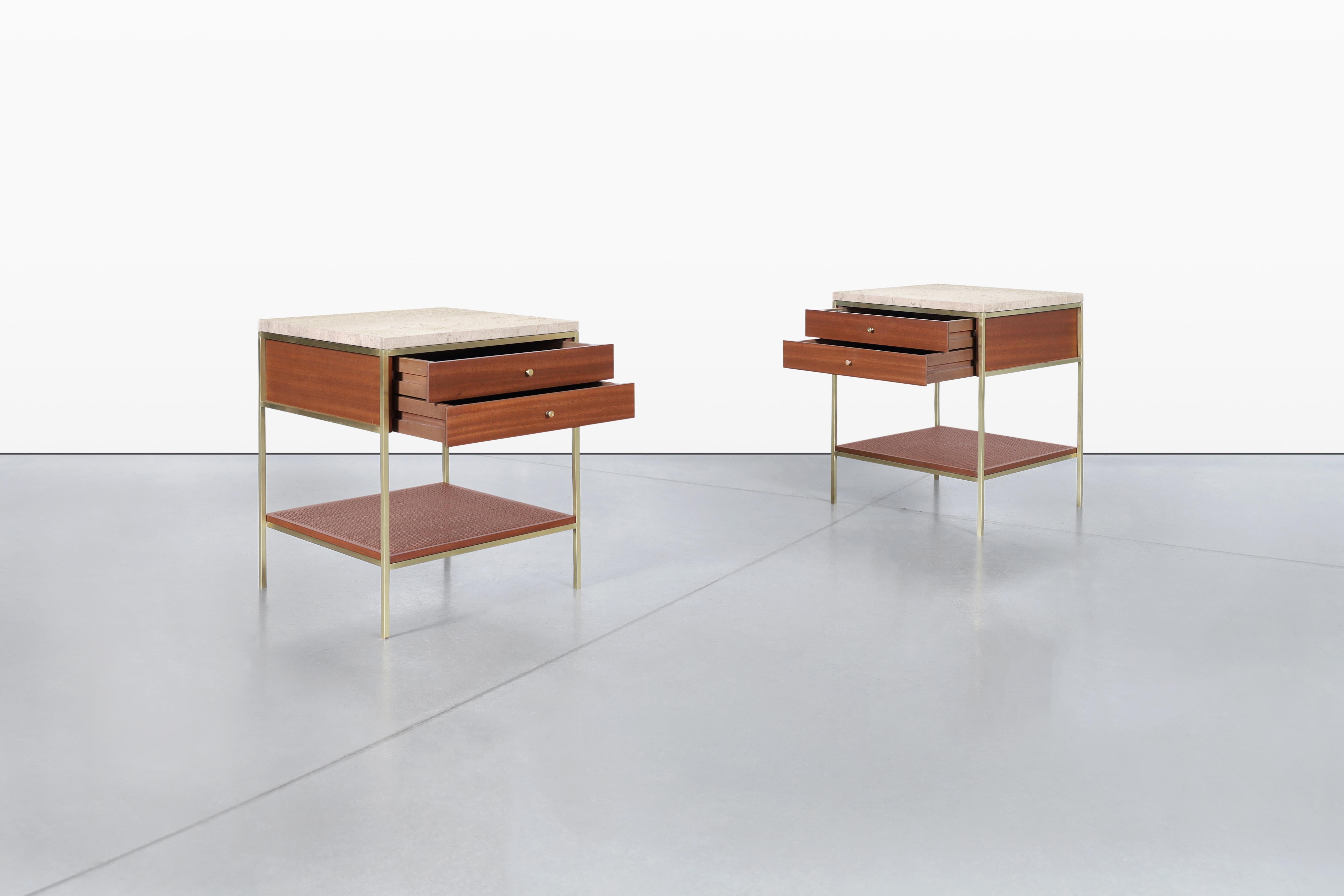 Mid-Century Modern Tables de nuit vintage en travertin et acajou 