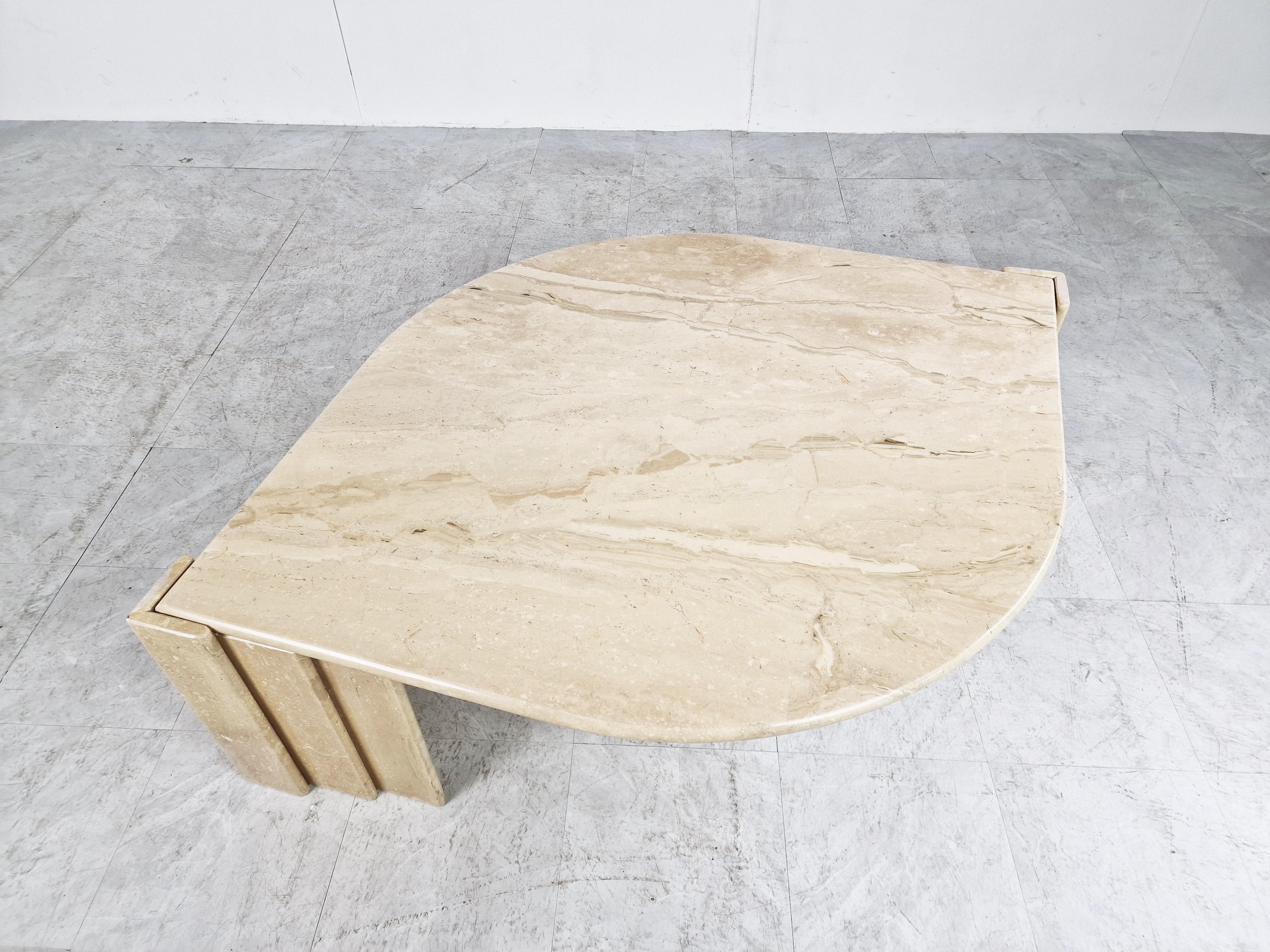 Vintage Travertine Coffee Table, 1970s In Good Condition In Leuven, Vlaams Gewest
