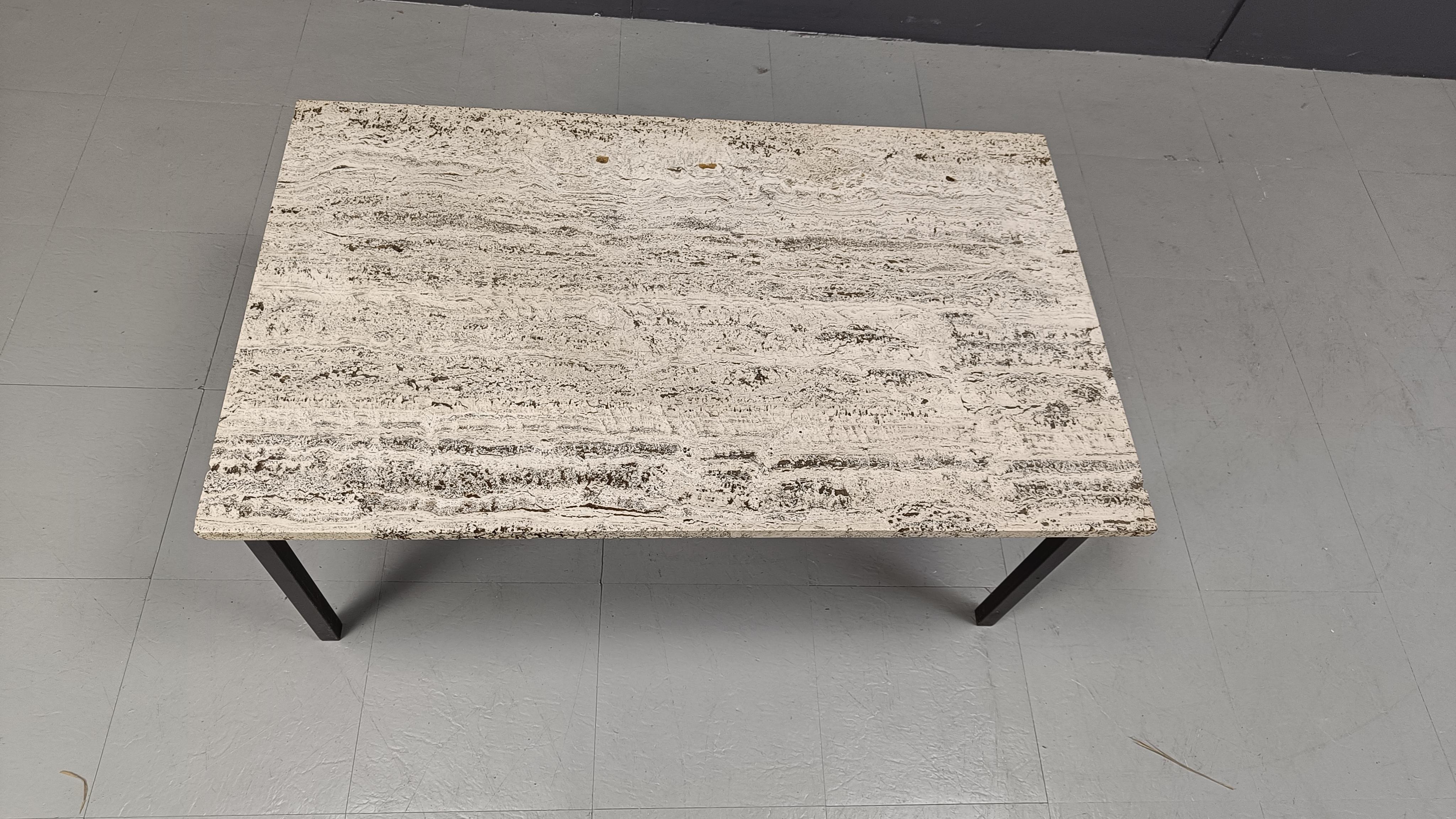 Vintage travertine coffee table, 1970s In Good Condition In Leuven, Vlaams Gewest